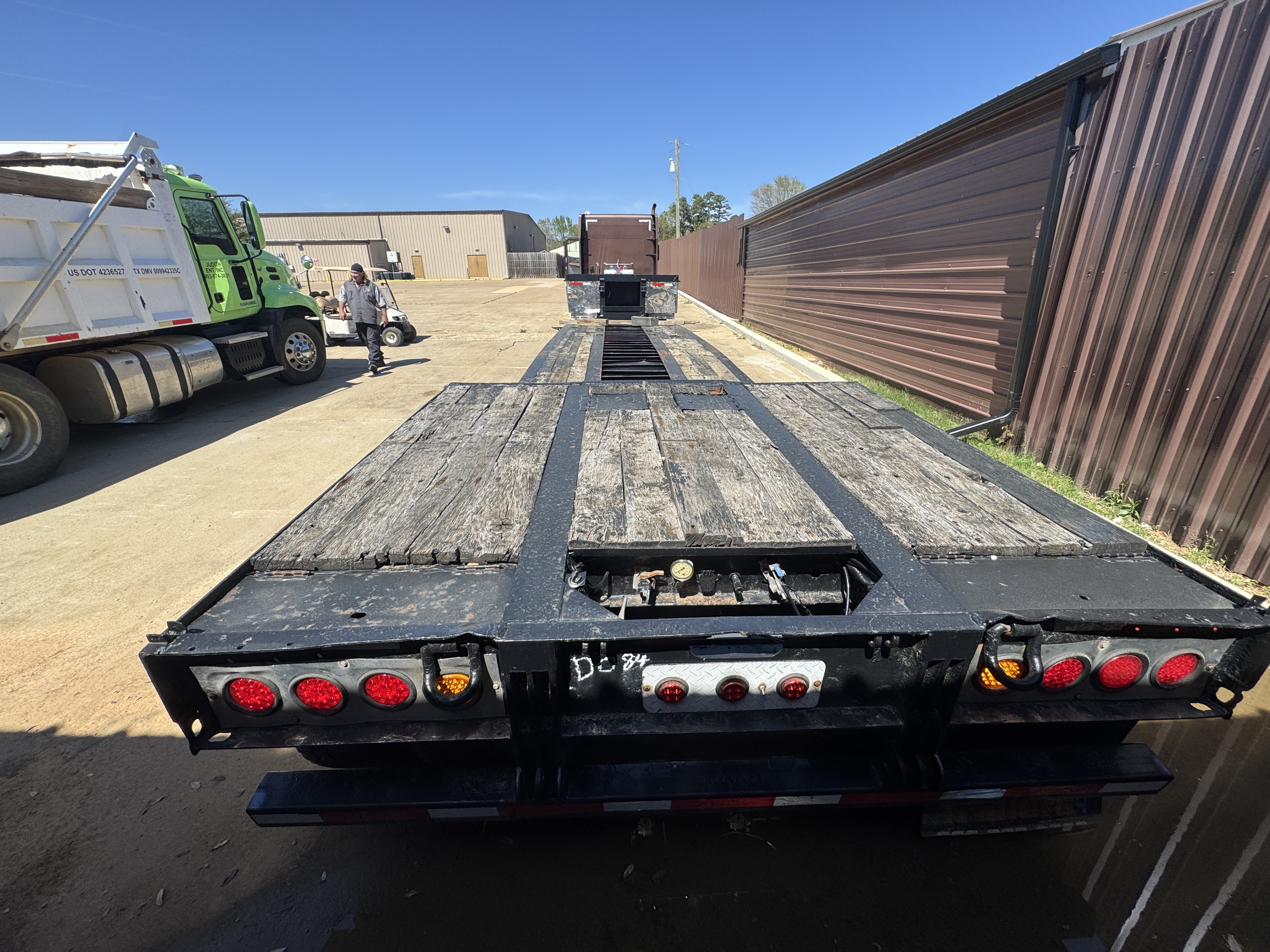 2002 XL SPECIALIZED TRAILERS 48 foot XL70 - view 5 of 20