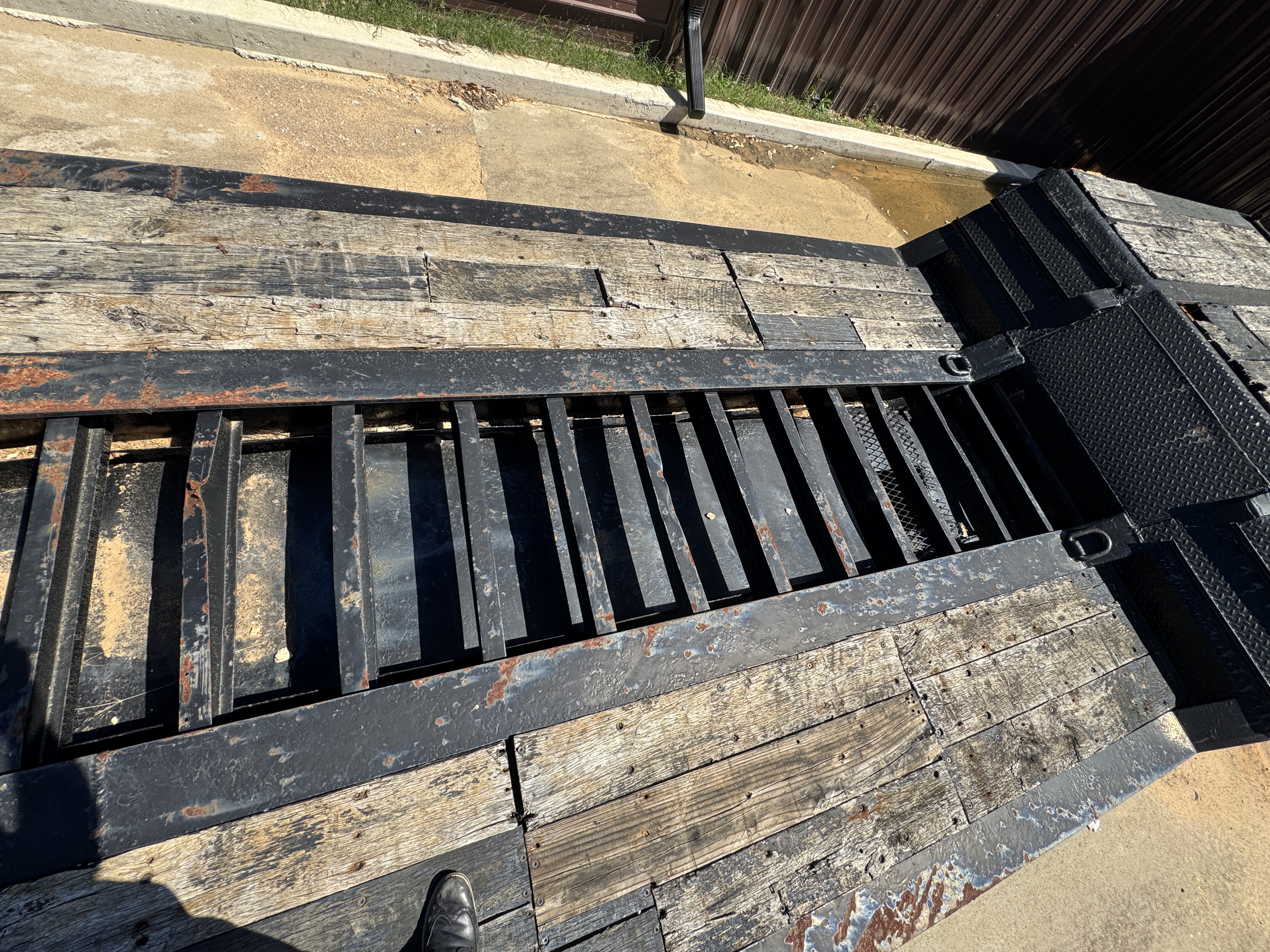 2002 XL SPECIALIZED TRAILERS 48 foot XL70 - view 7 of 20