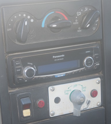 2017 INTERNATIONAL 4300 - view 17 of 22