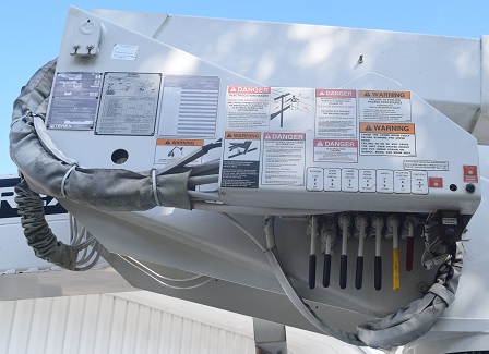 2017 DODGE RAM 5500 - view 8 of 30