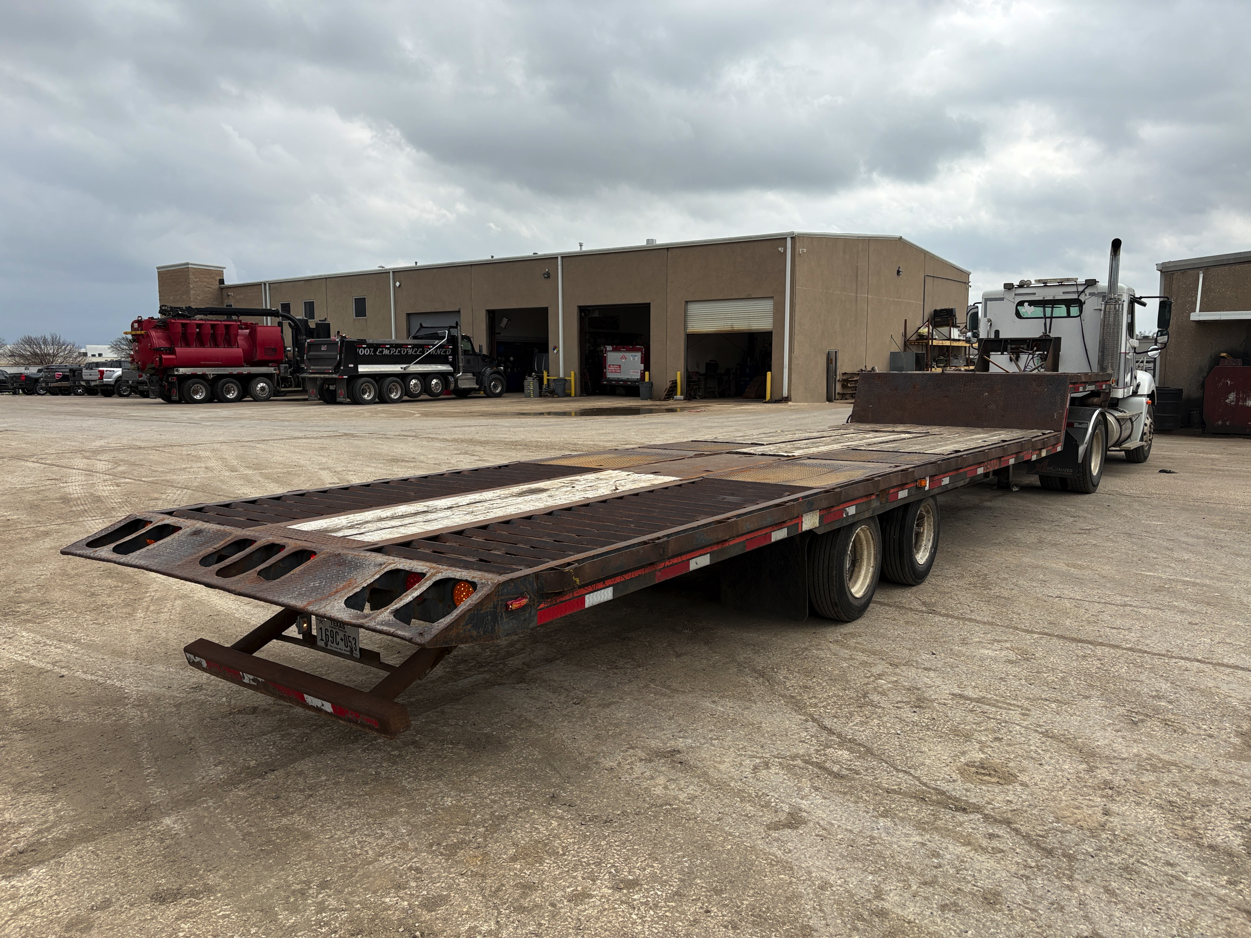 2007 INTERSTATE G50TDL - view 4 of 26