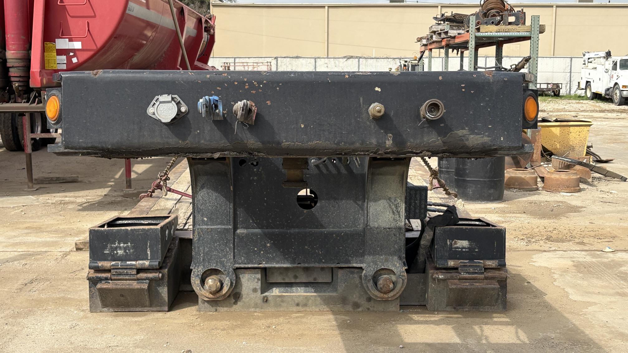 2013 XL SPECIALIZED TRAILERS XL110HDG - view 9 of 30