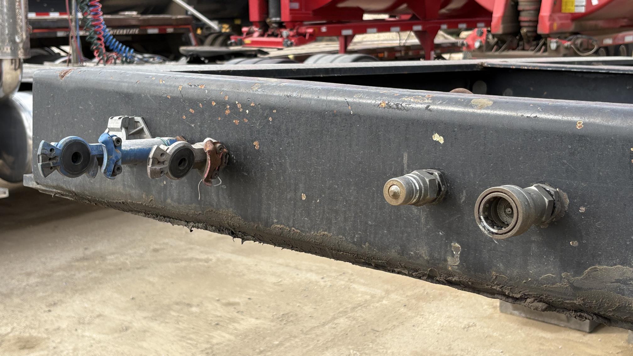 2013 XL SPECIALIZED TRAILERS XL110HDG - view 8 of 30