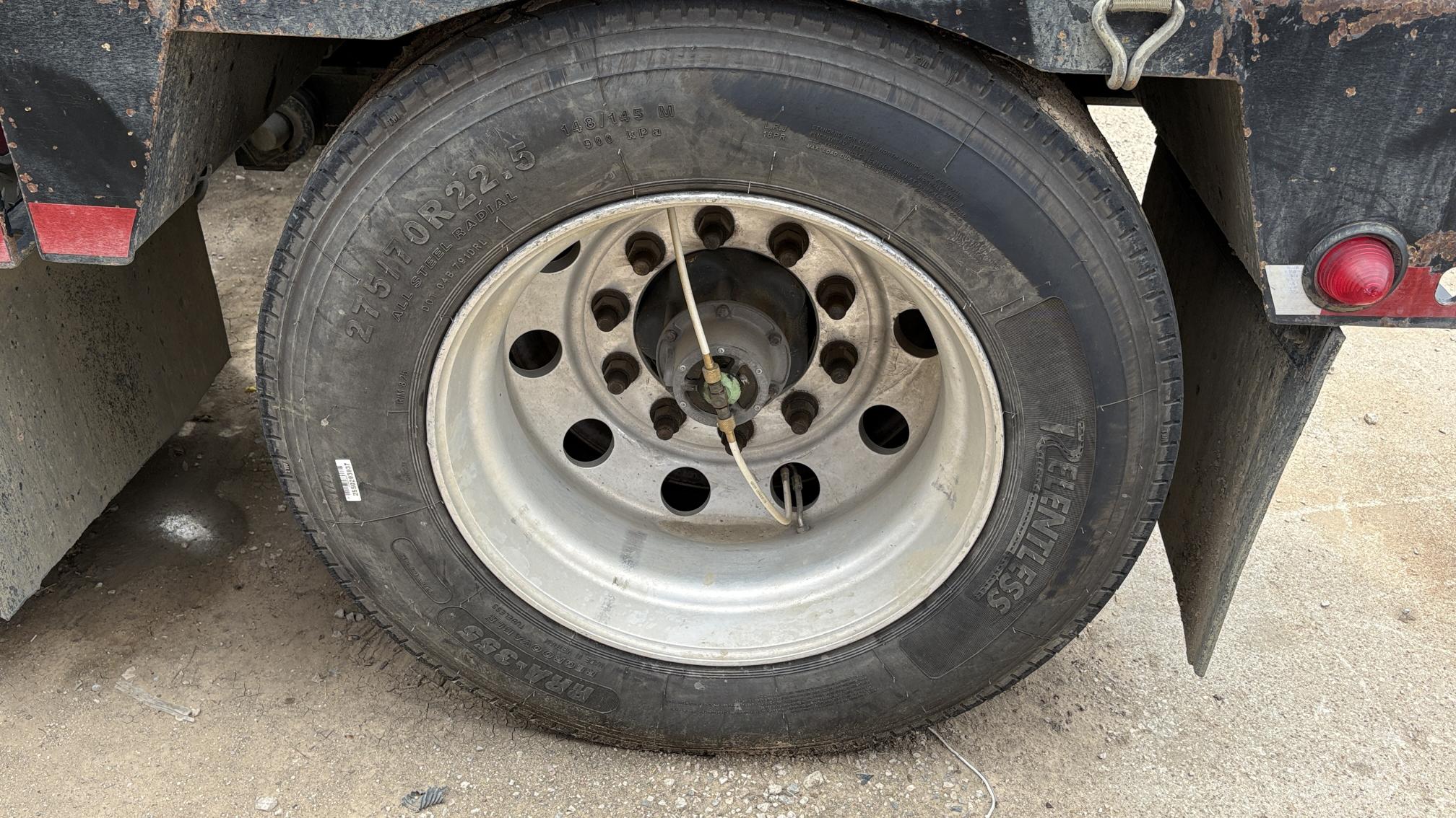 2013 XL SPECIALIZED TRAILERS XL110HDG - view 7 of 30