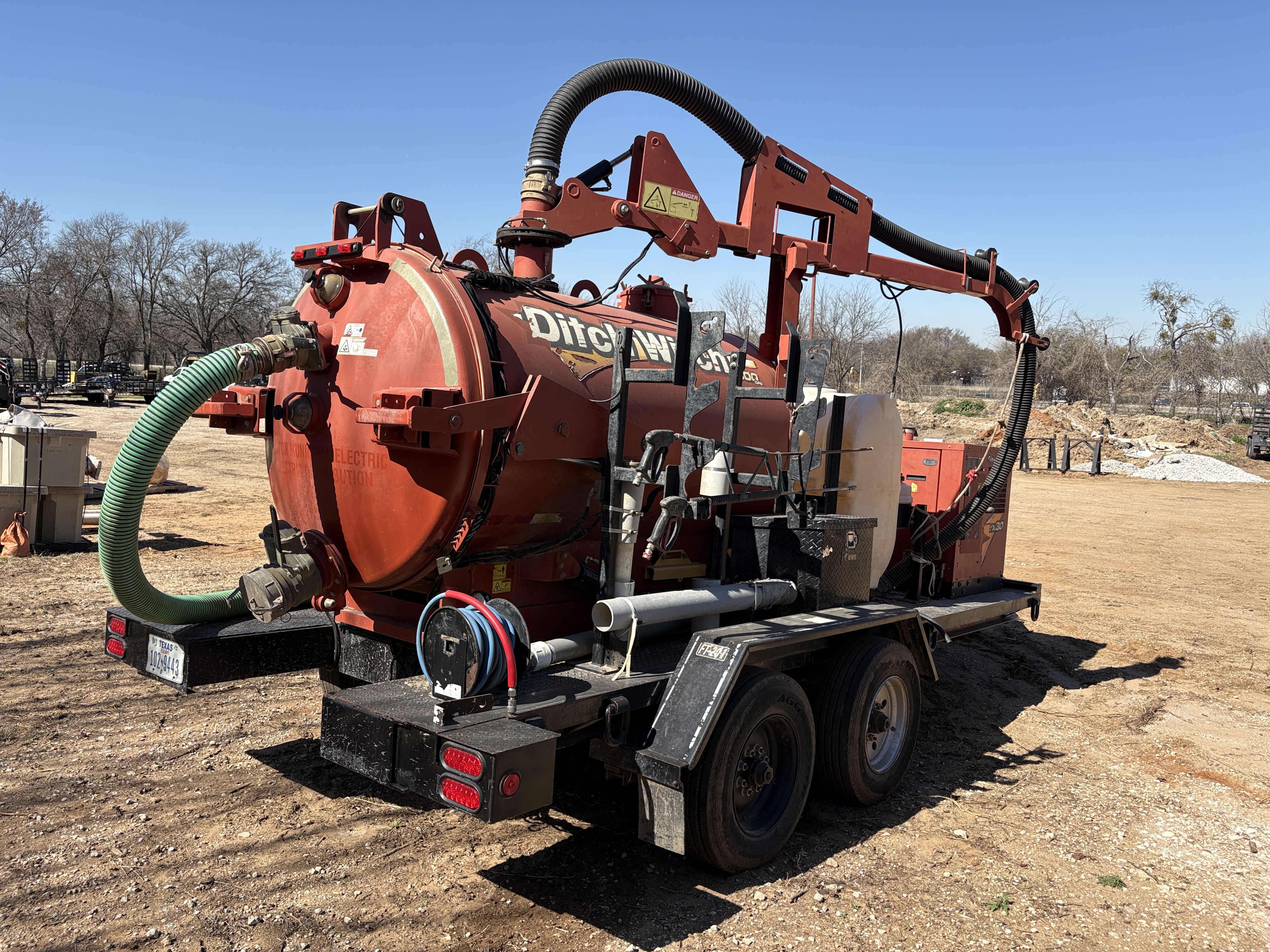 2017 DITCH WITCH FX30 - view 5 of 30