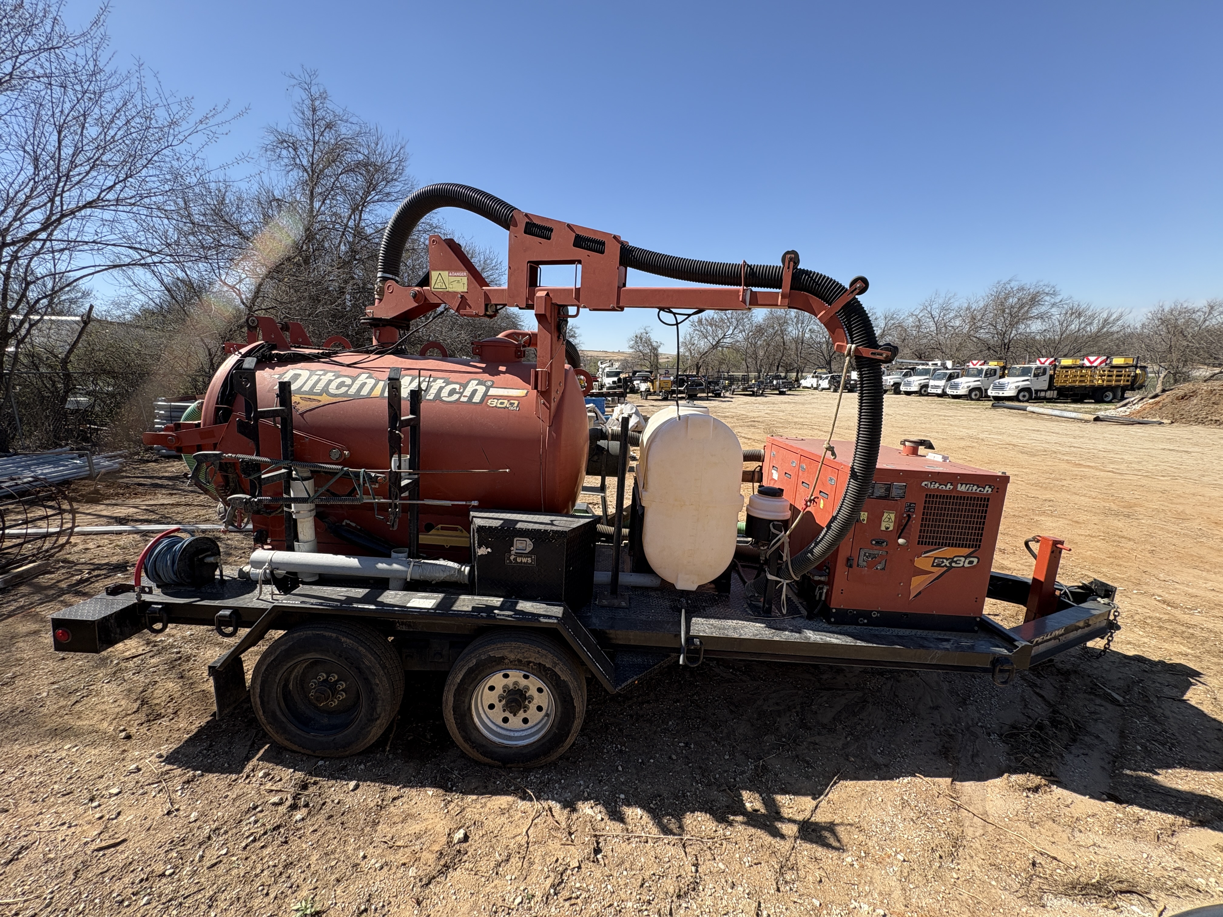 2017 DITCH WITCH FX30 - view 9 of 30