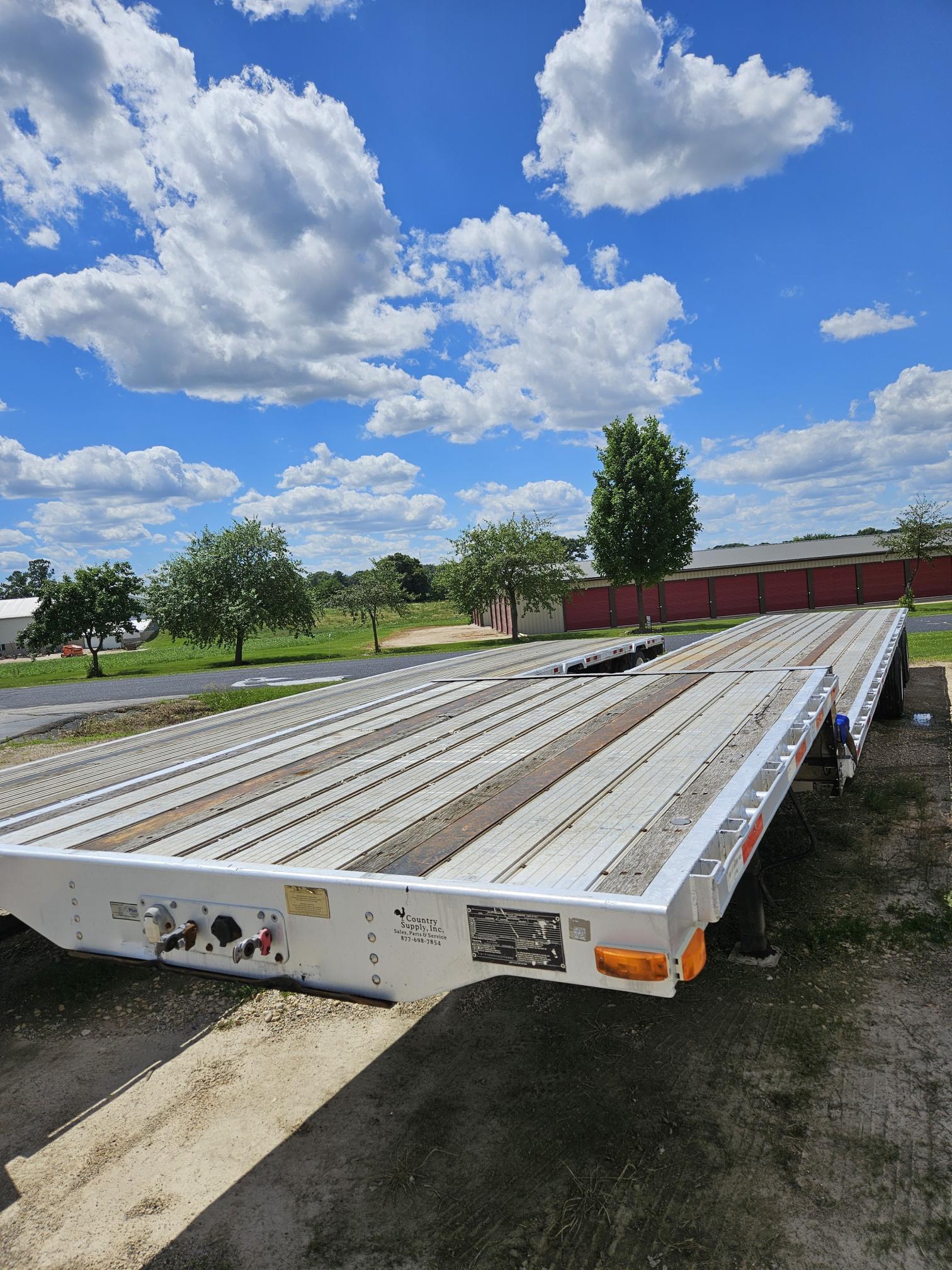 2012 TRANSCRAFT 53 - view 2 of 8