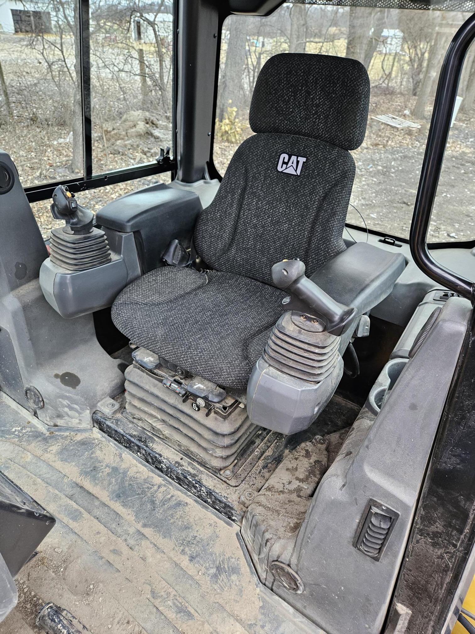 2017 CATERPILLAR D5K2 LGP - view 12 of 16