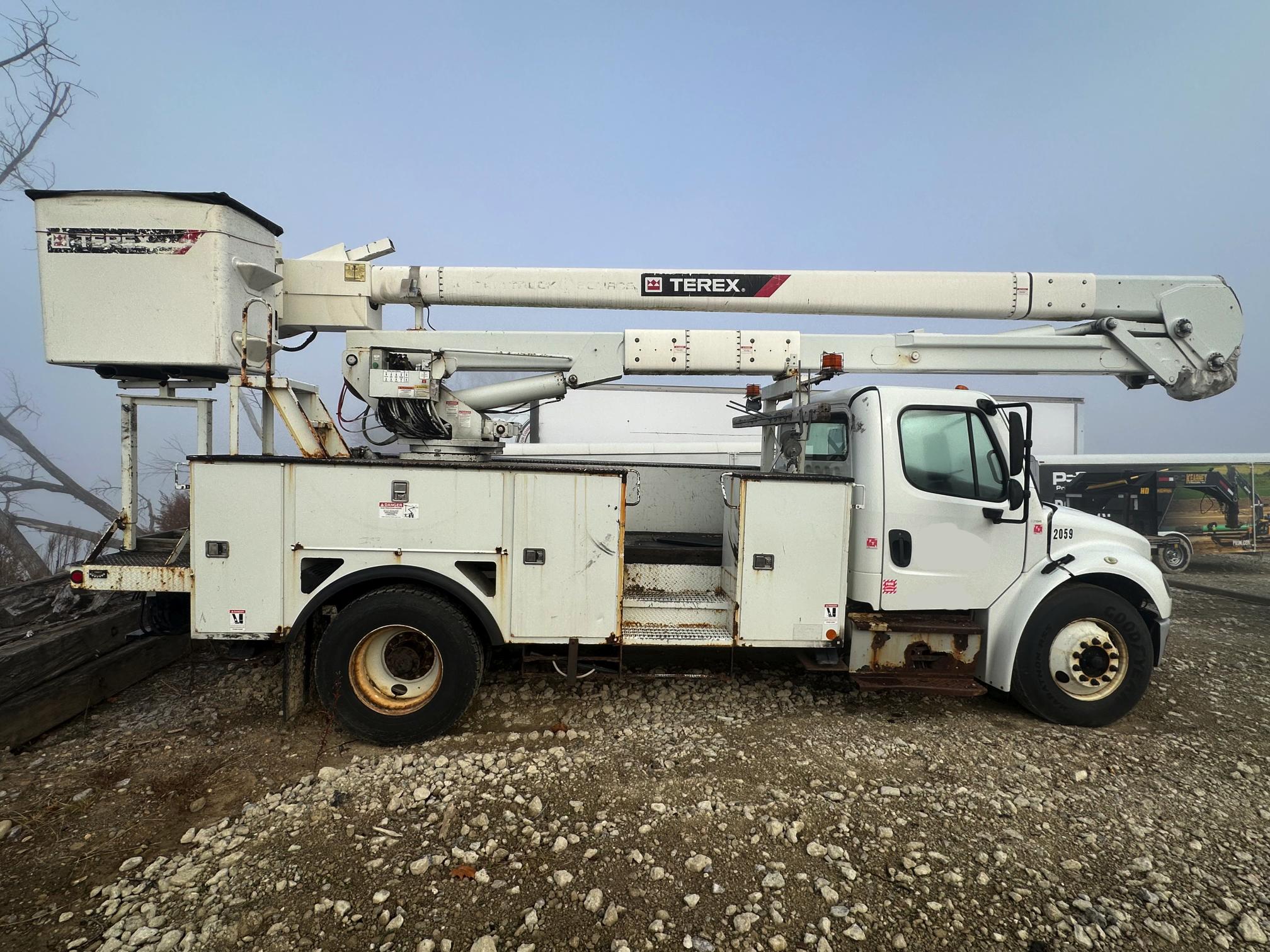 2017 FREIGHTLINER M2 106 - view 9 of 30