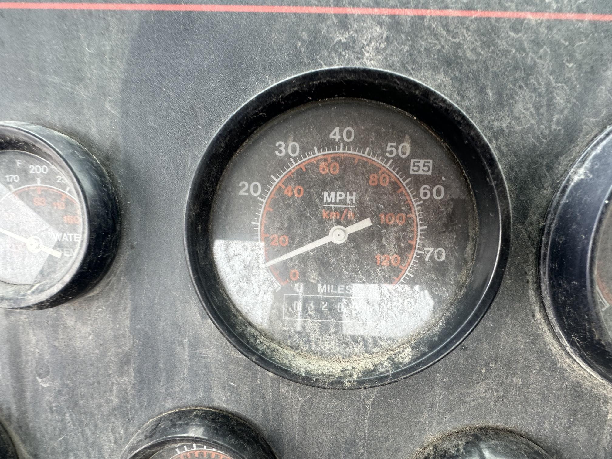 1990 ELGIN Series P - view 19 of 24