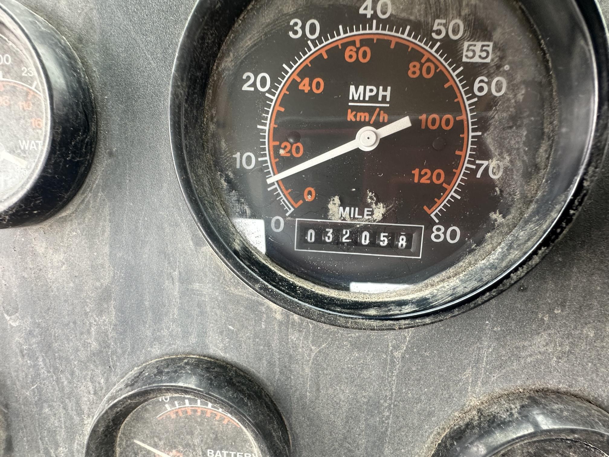 1990 ELGIN Series P - view 20 of 24