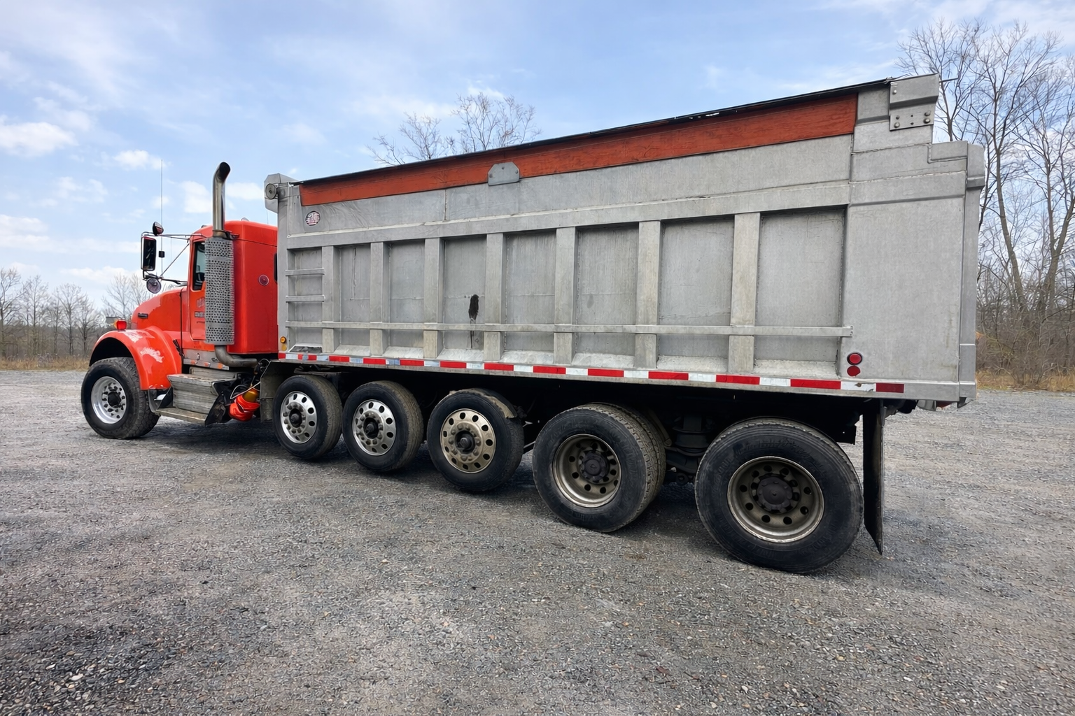 2005 KENWORTH W900S - view 2 of 30
