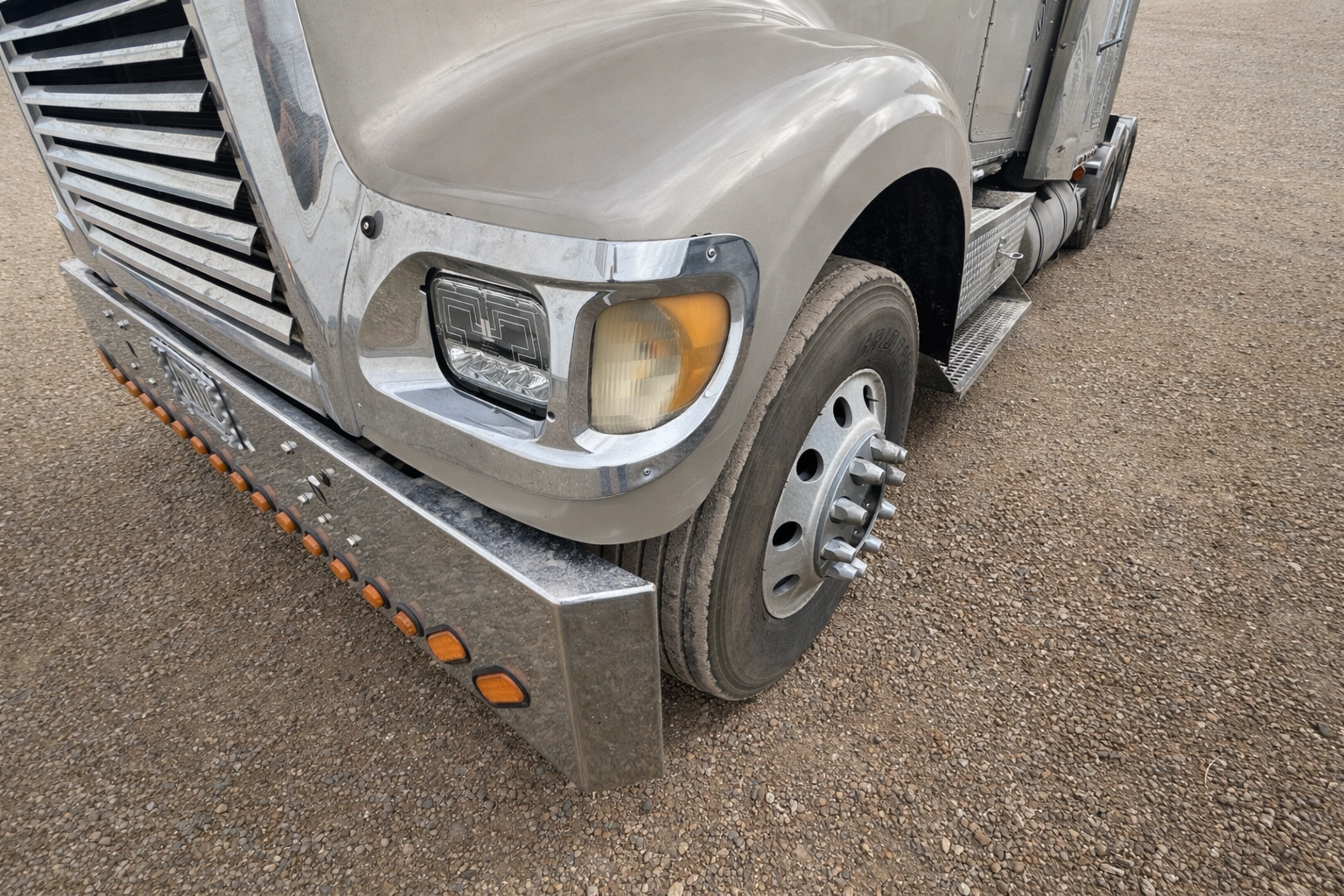 2006 INTERNATIONAL L9327 - view 10 of 30