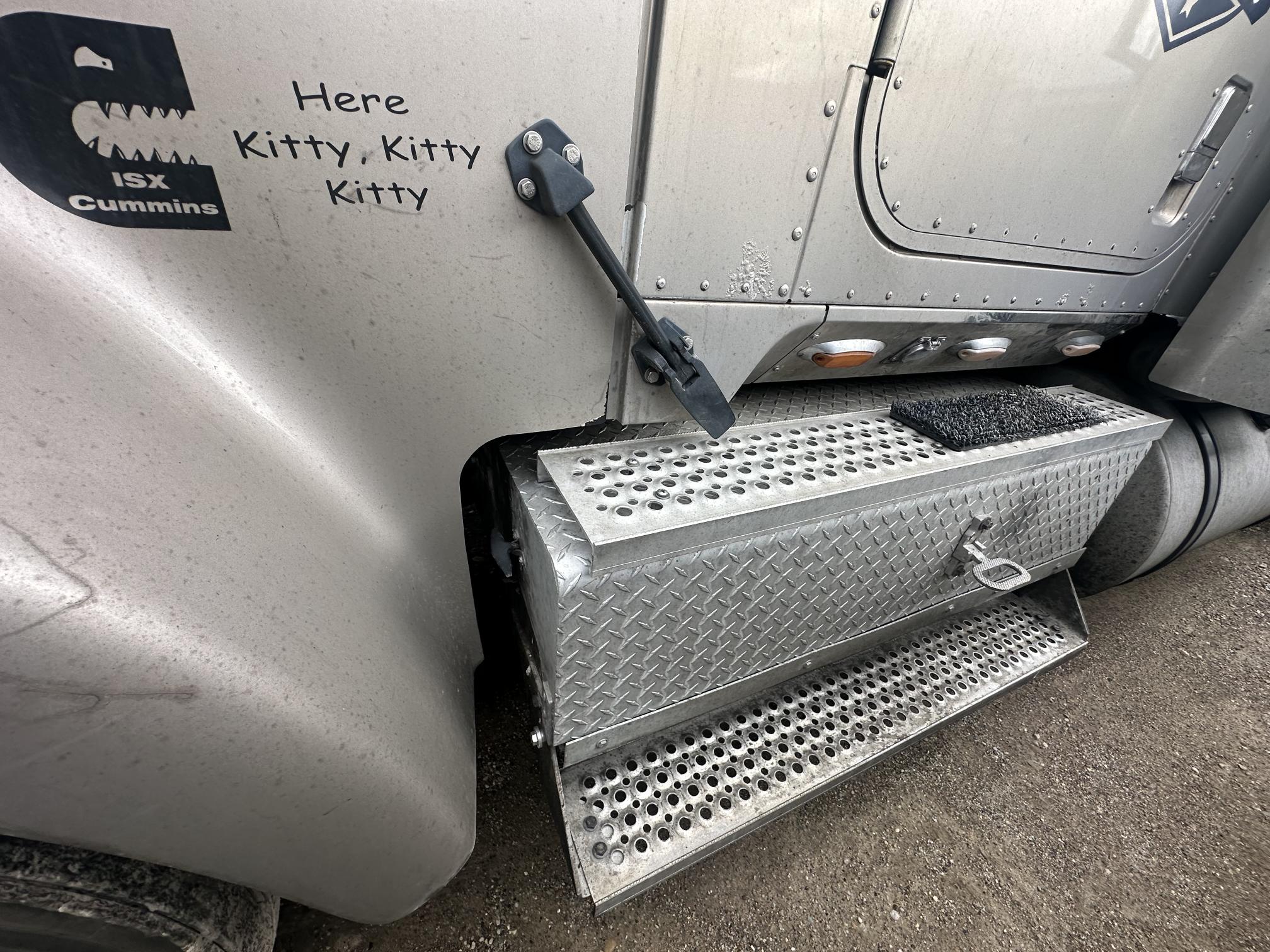 2006 INTERNATIONAL L9327 - view 15 of 30