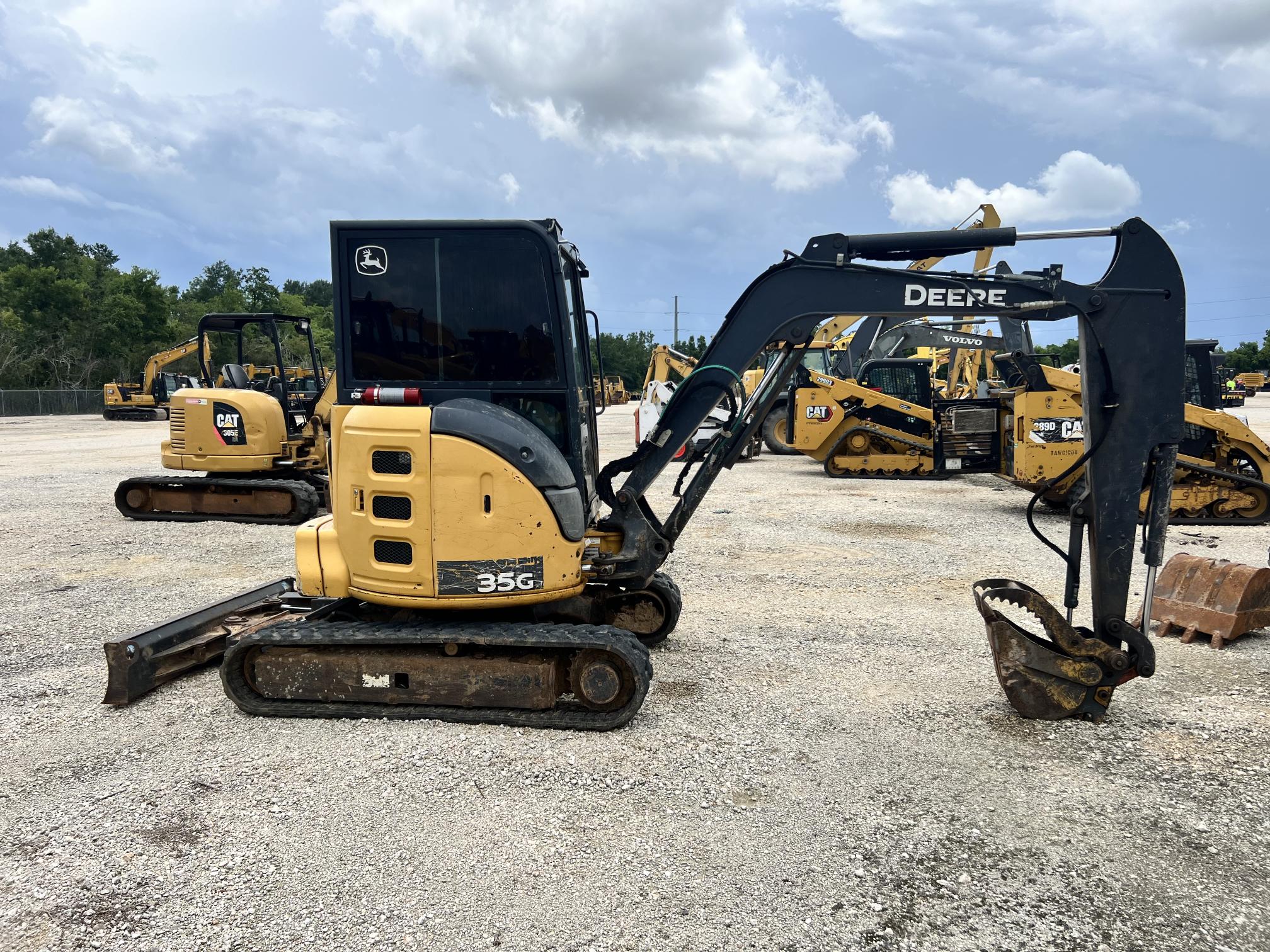 2017 DEERE 35G - view 5 of 30