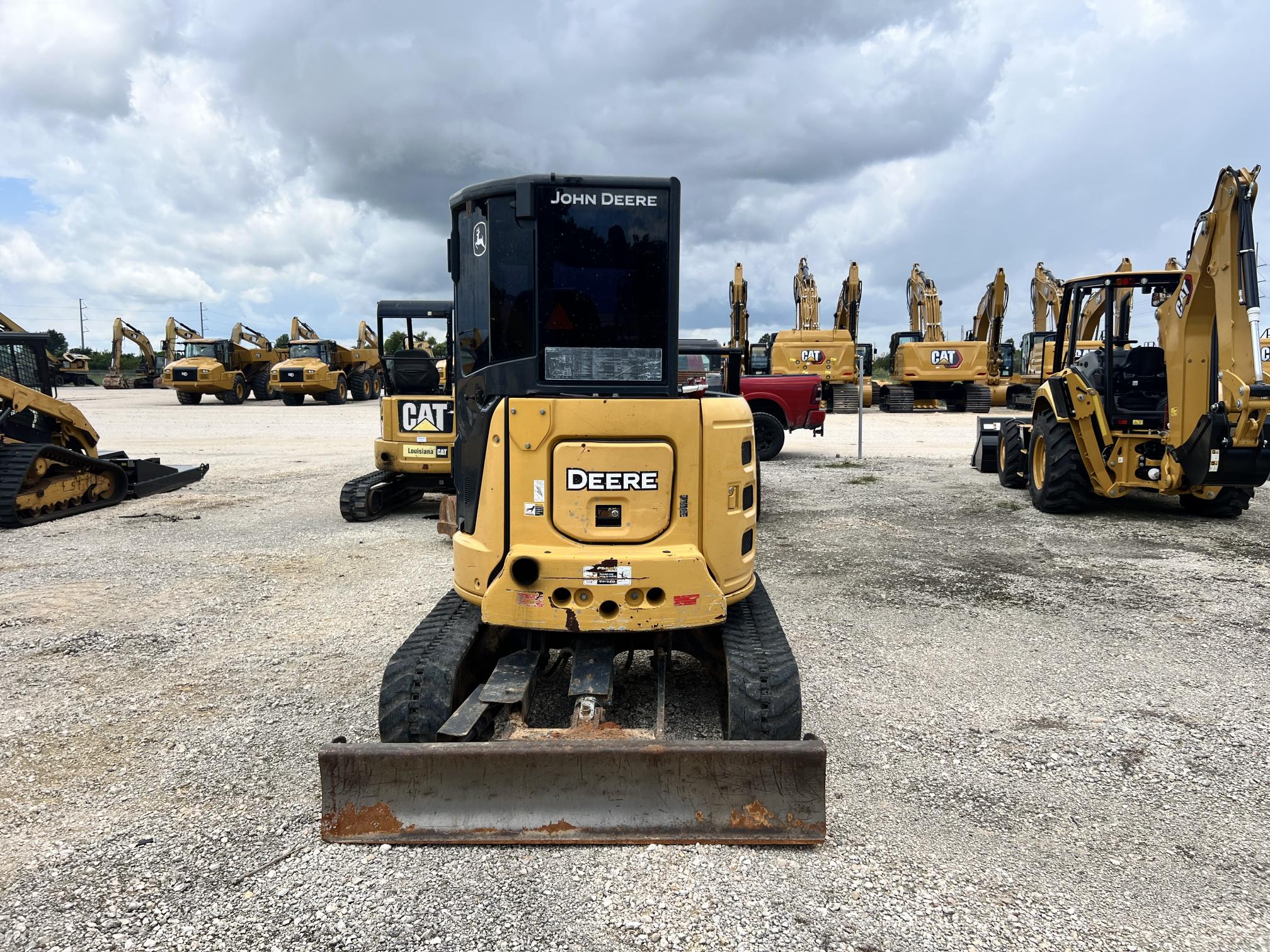 2017 DEERE 35G - view 7 of 30