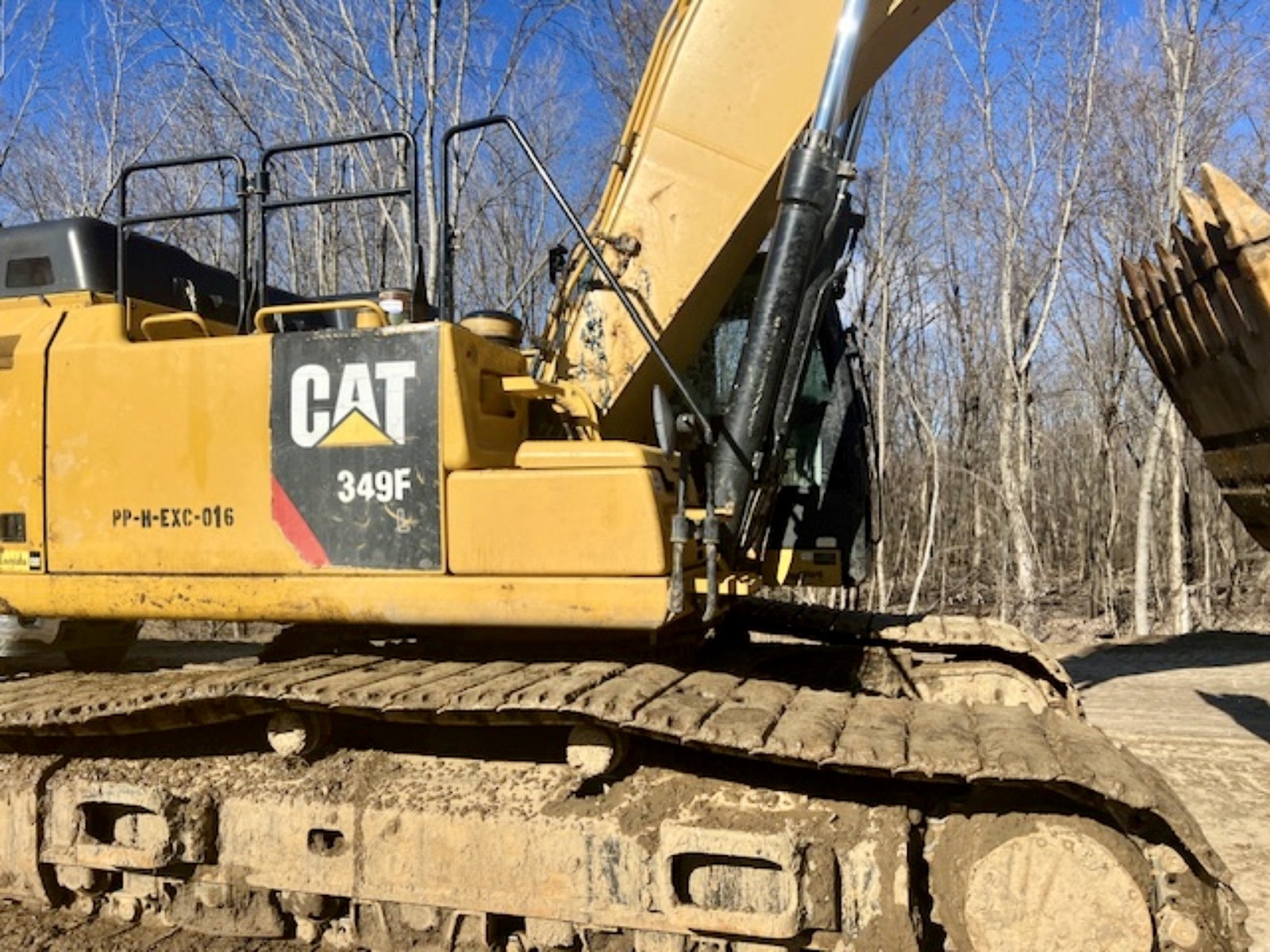 2017 CATERPILLAR 349FL - view 6 of 30