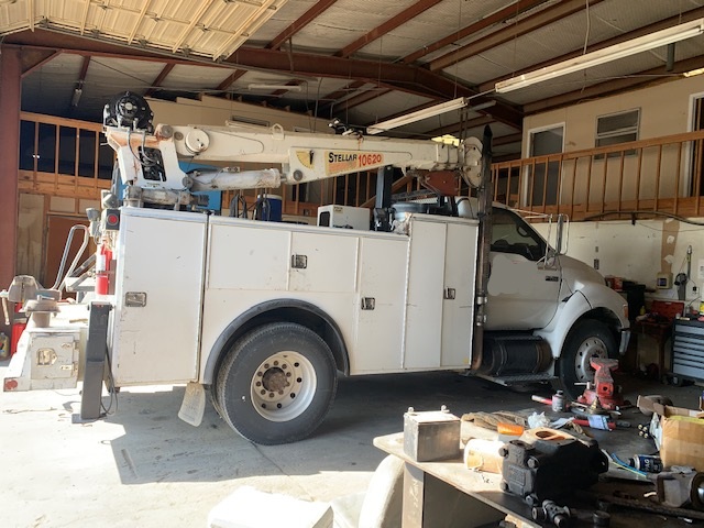 2005 FORD F-750 - view 7 of 29