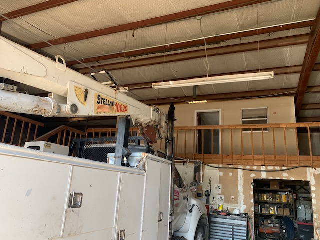 2005 FORD F-750 - view 10 of 29