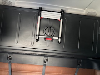 2023 FREIGHTLINER - view 12 of 23