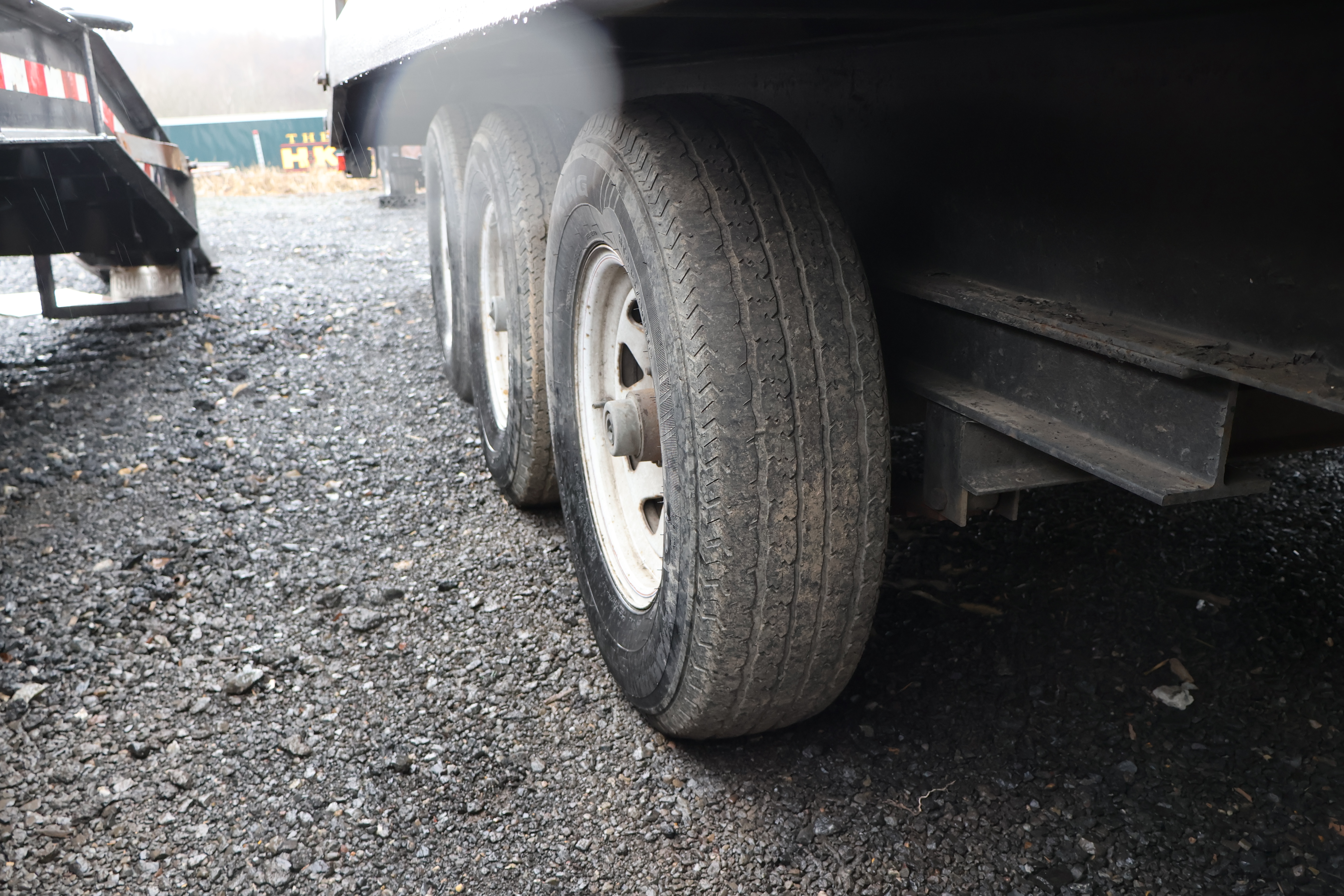 2001  24 - view 15 of 26