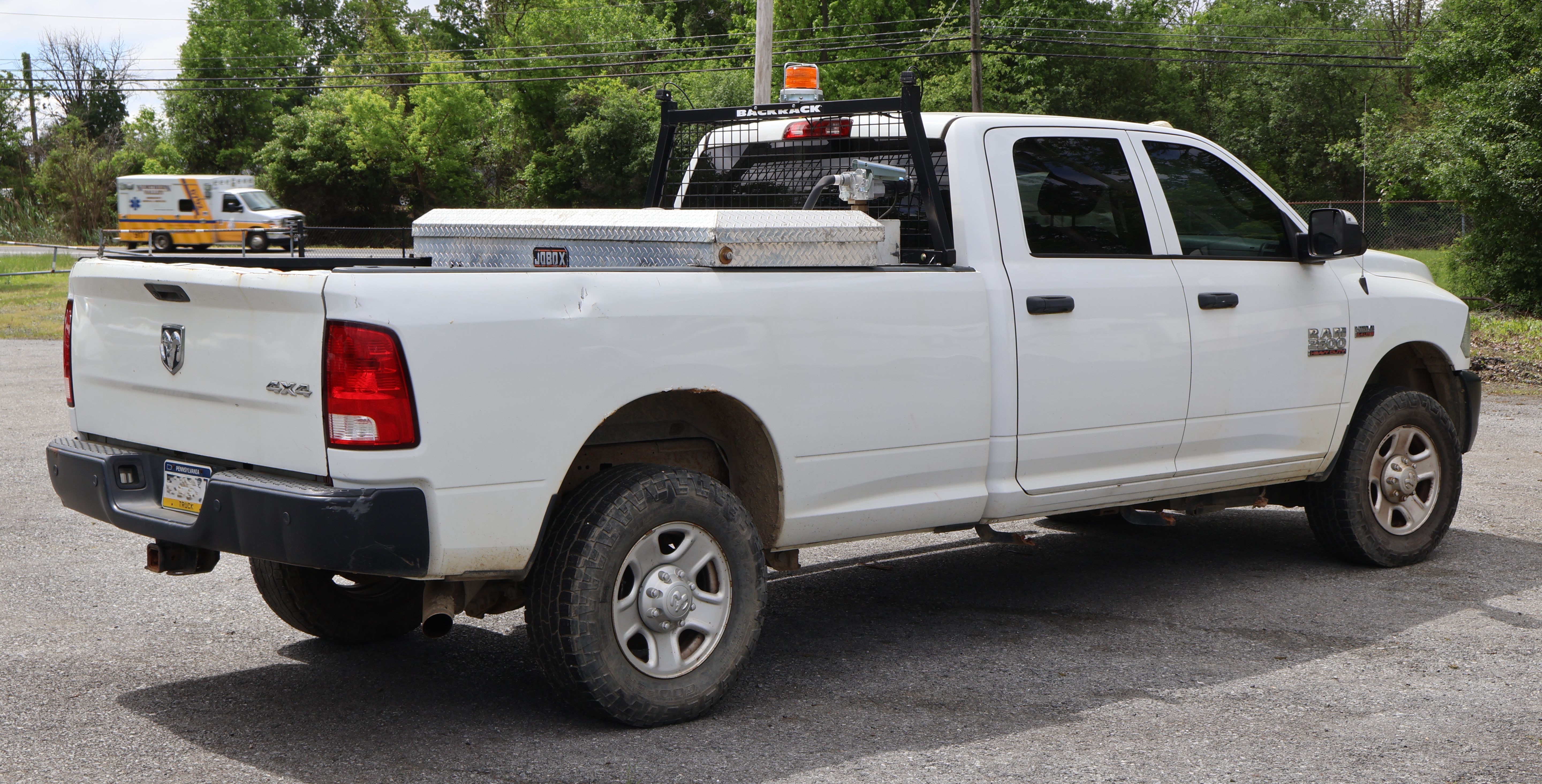 2017 DODGE Ram 2500 - view 7 of 24