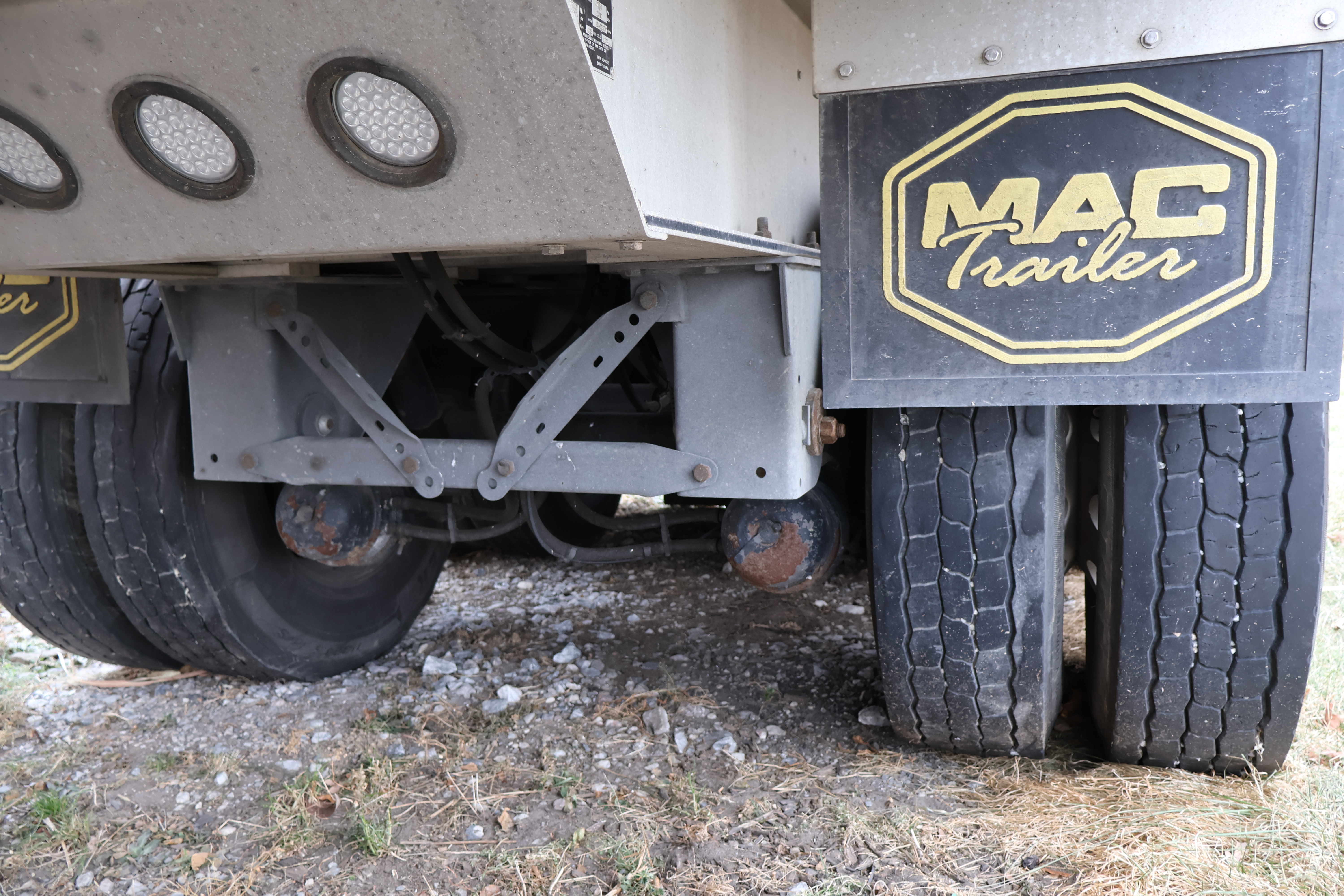 2016 MAC 40 - view 15 of 24