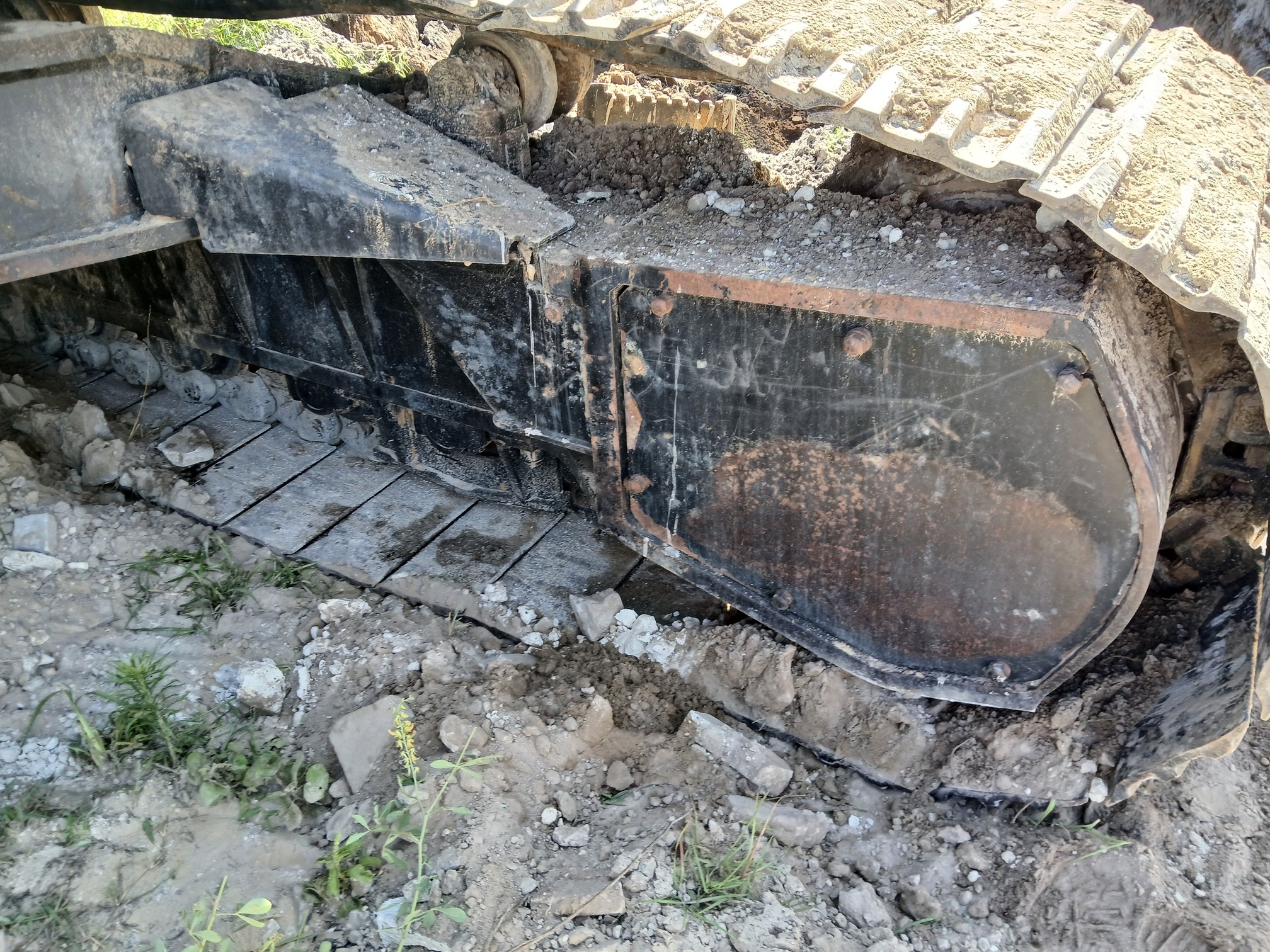 2017 DEERE 470G LC - view 13 of 16