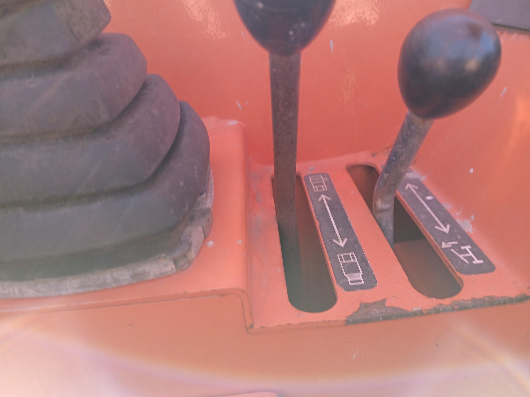 2016 SKYTRAK 6036 - view 8 of 14