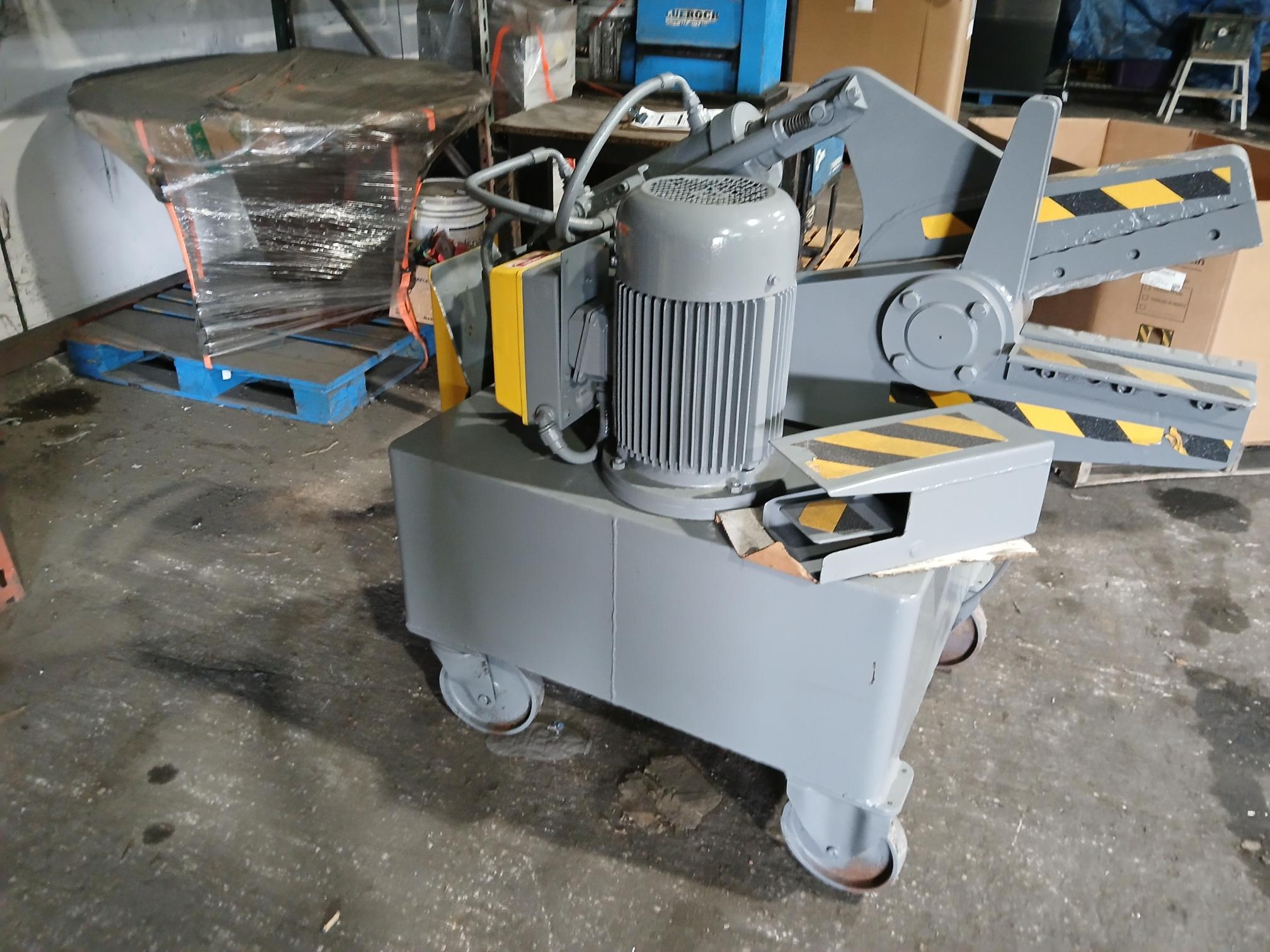 2015  330SHEAR - view 2 of 6