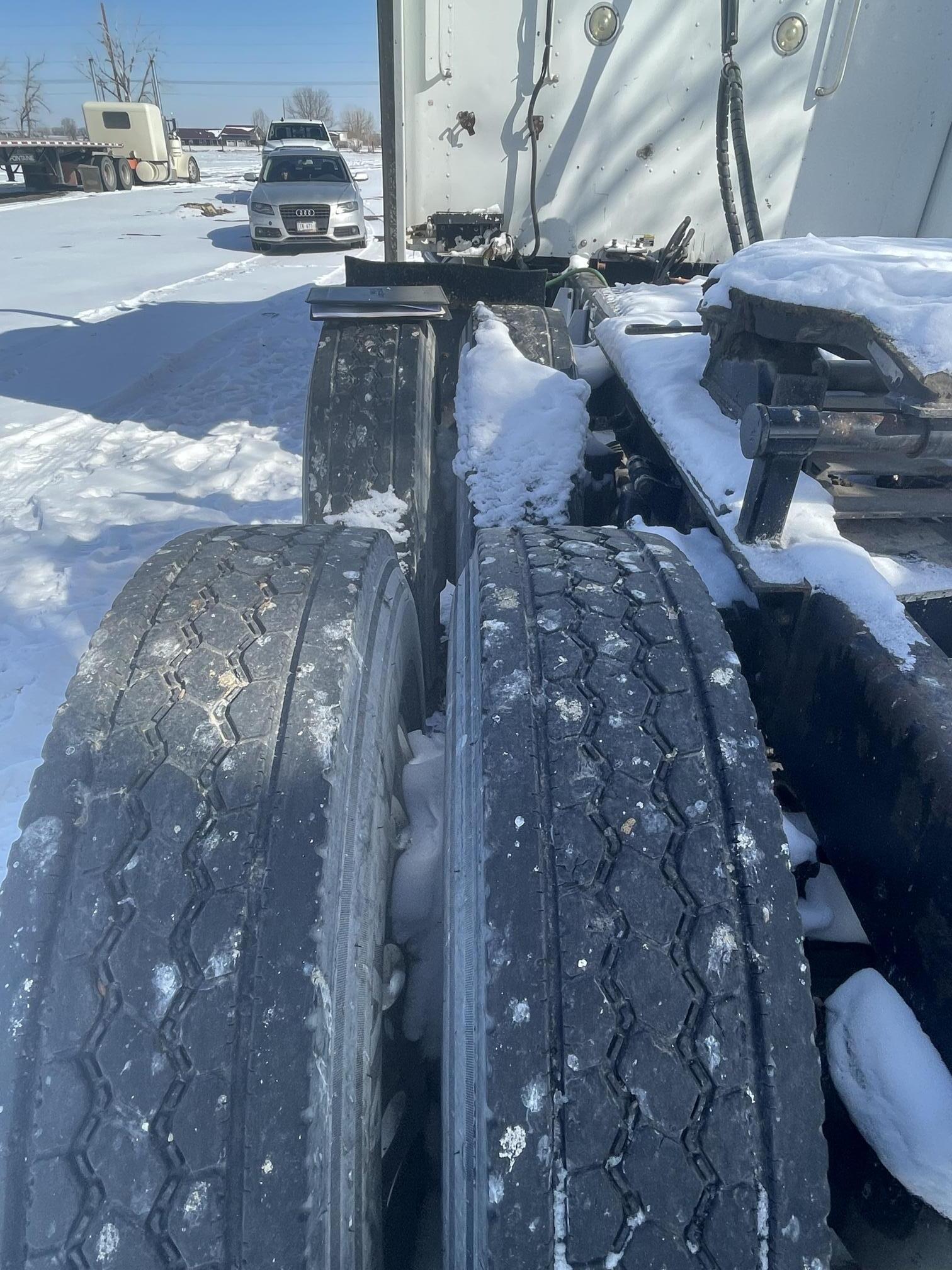 2004 KENWORTH W900 - view 17 of 21