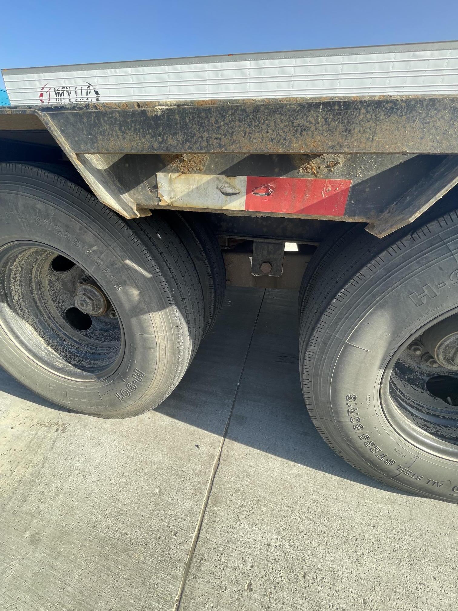 2022 PJ TRAILERS 49 ft - view 13 of 17