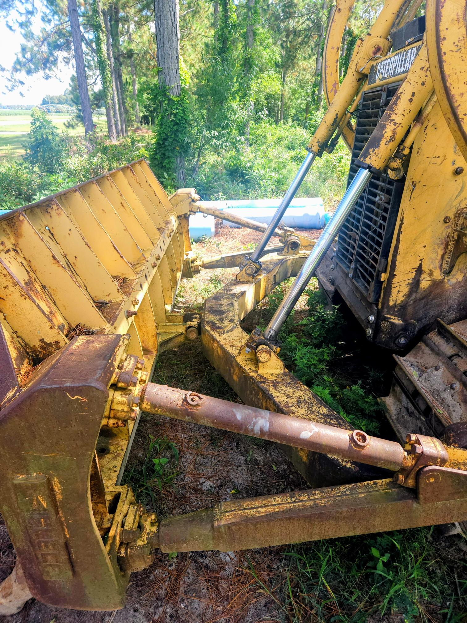 2001 CATERPILLAR D6R - view 4 of 18