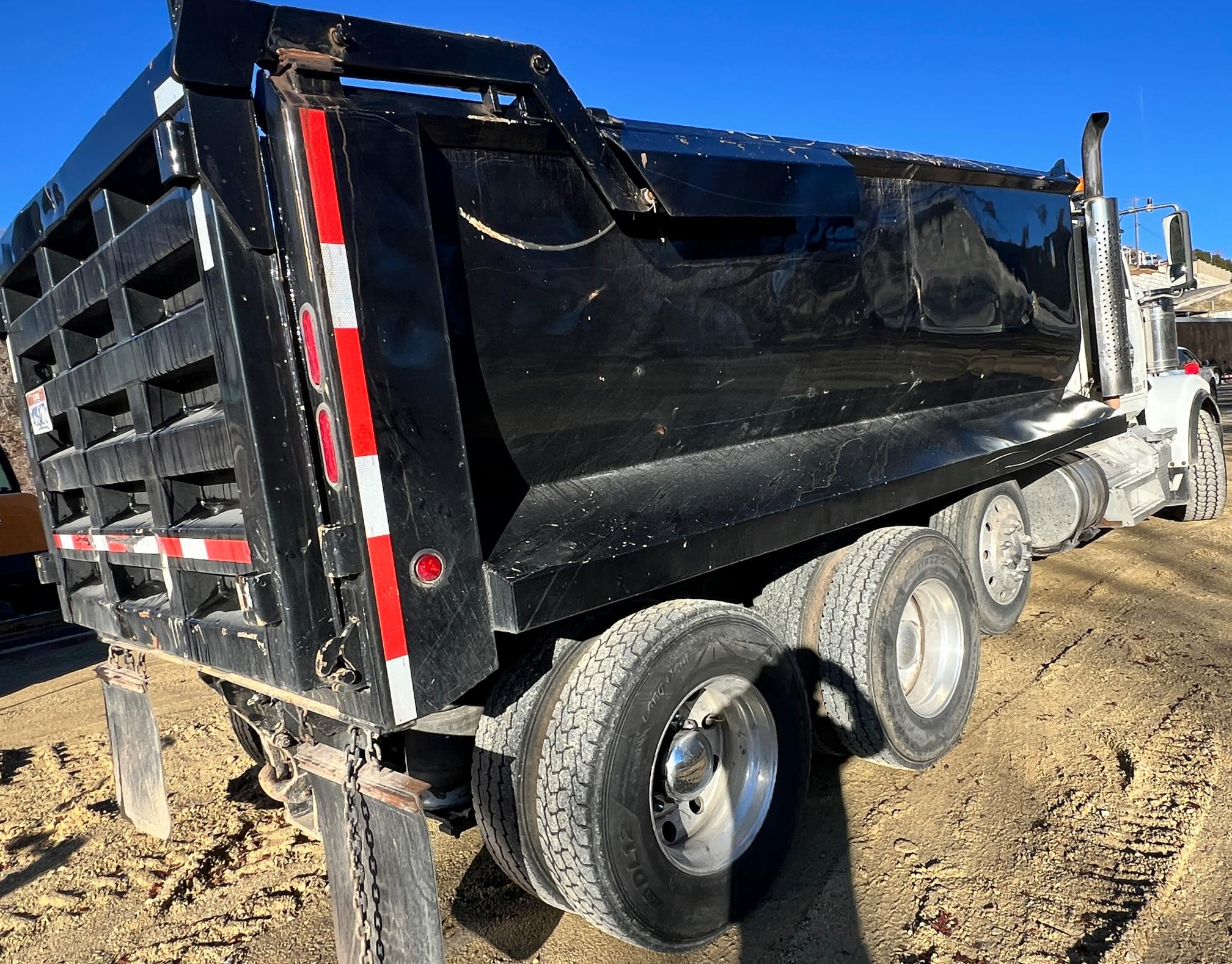 2019 WESTERN STAR 4900 - view 8 of 30