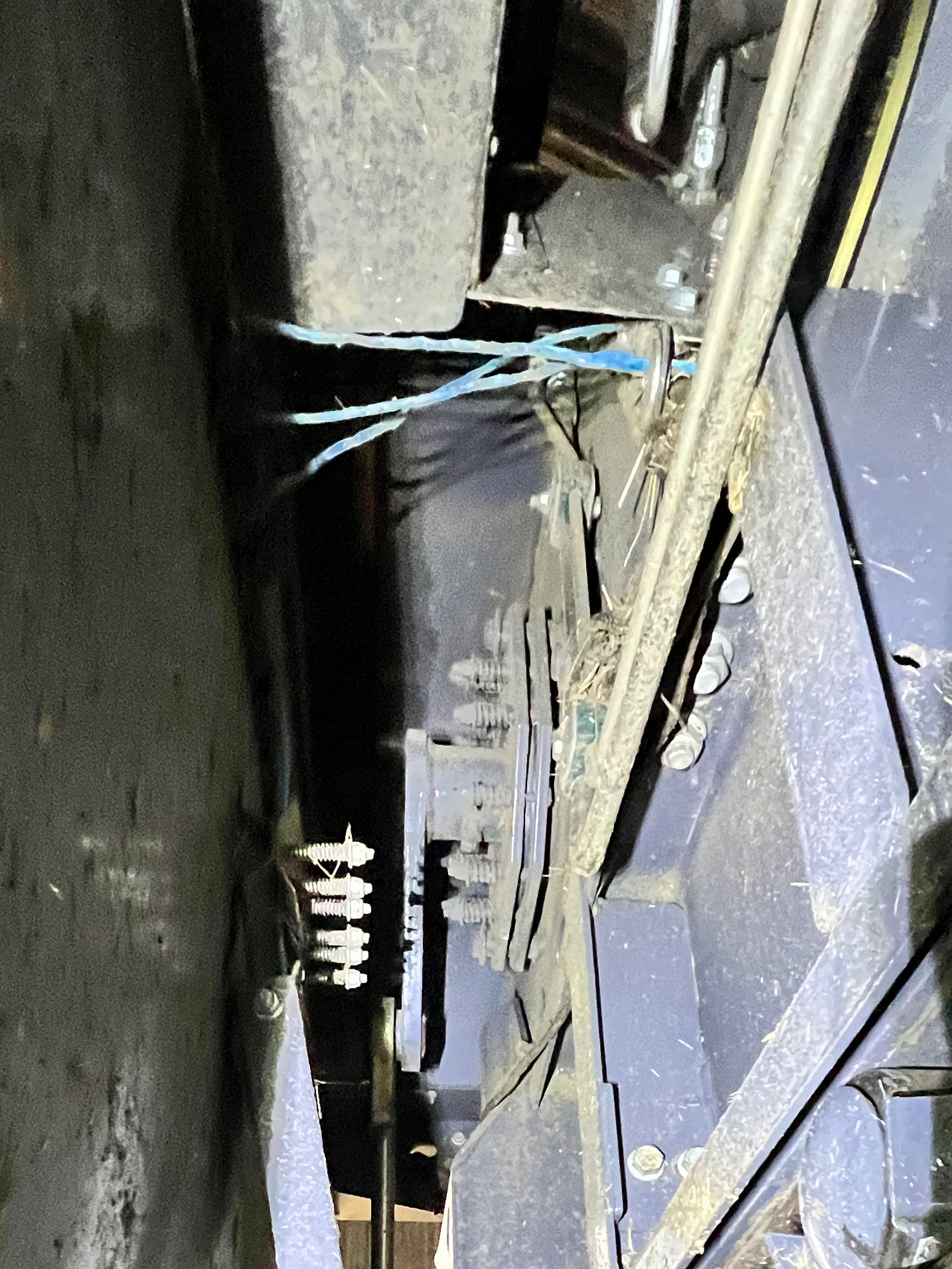 2015 MASSEY FERGUSON 2270 Hesston - view 17 of 30