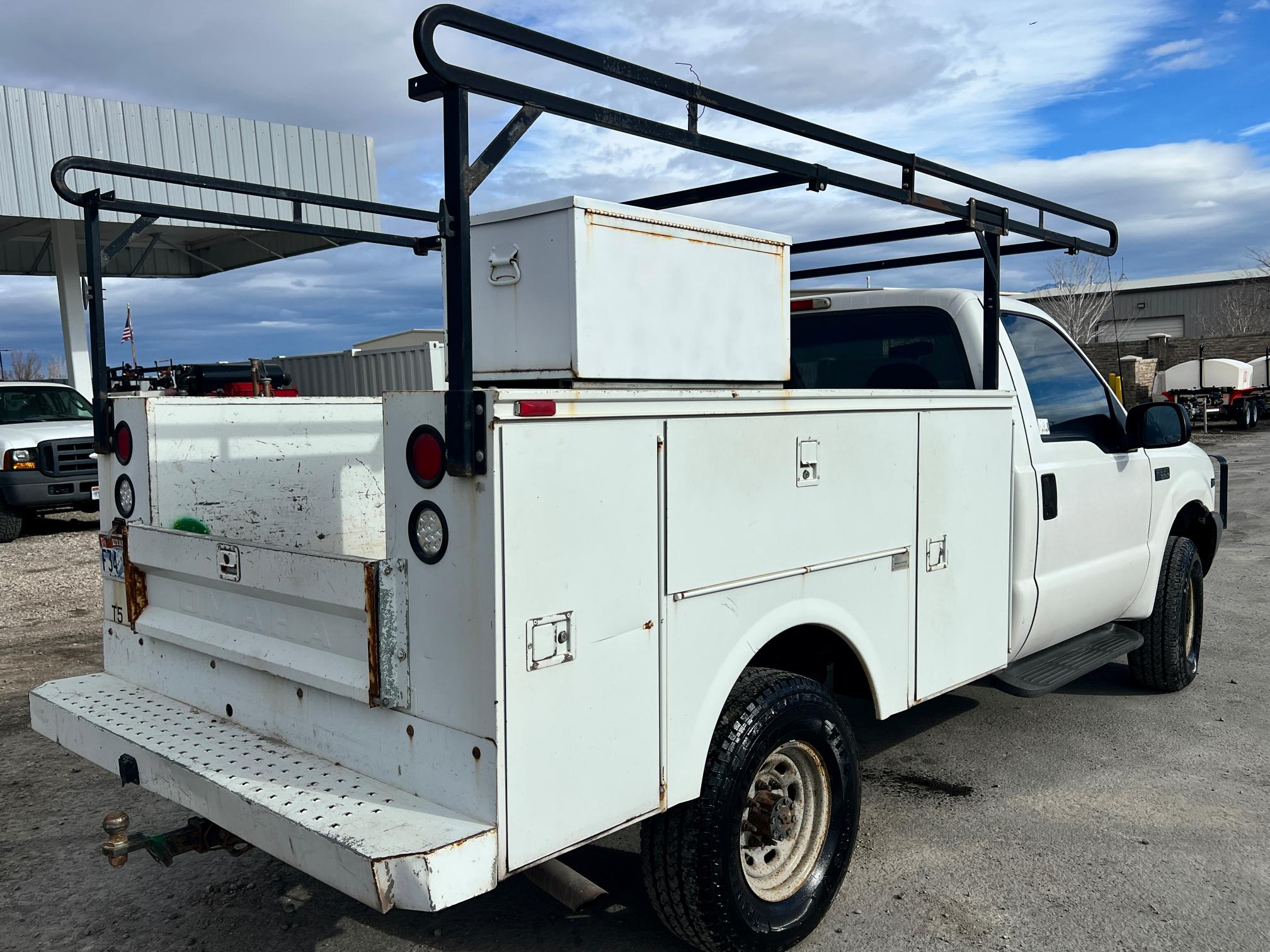 1995 FORD F350 - view 8 of 30