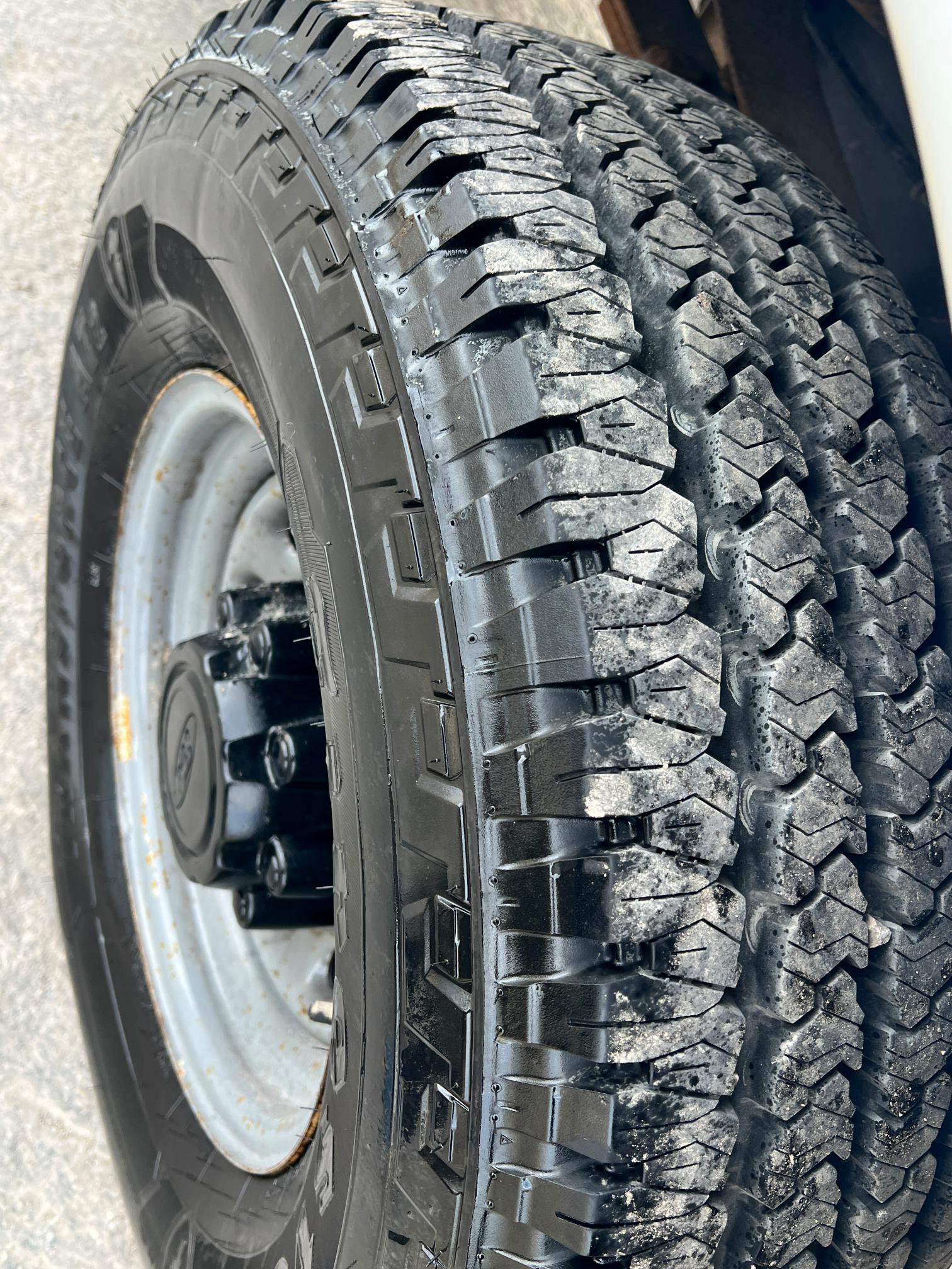 1995 FORD F350 - view 12 of 30