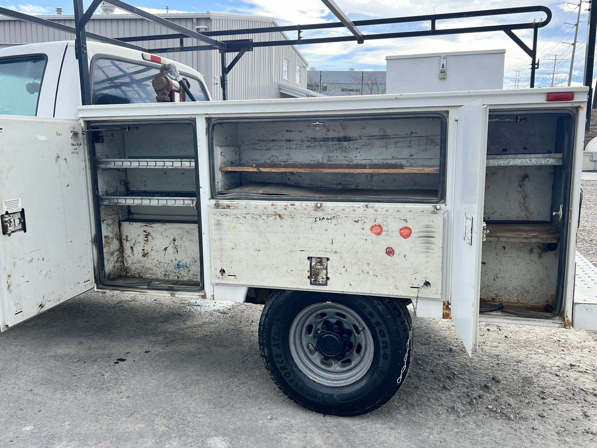 1995 FORD F350 - view 10 of 30