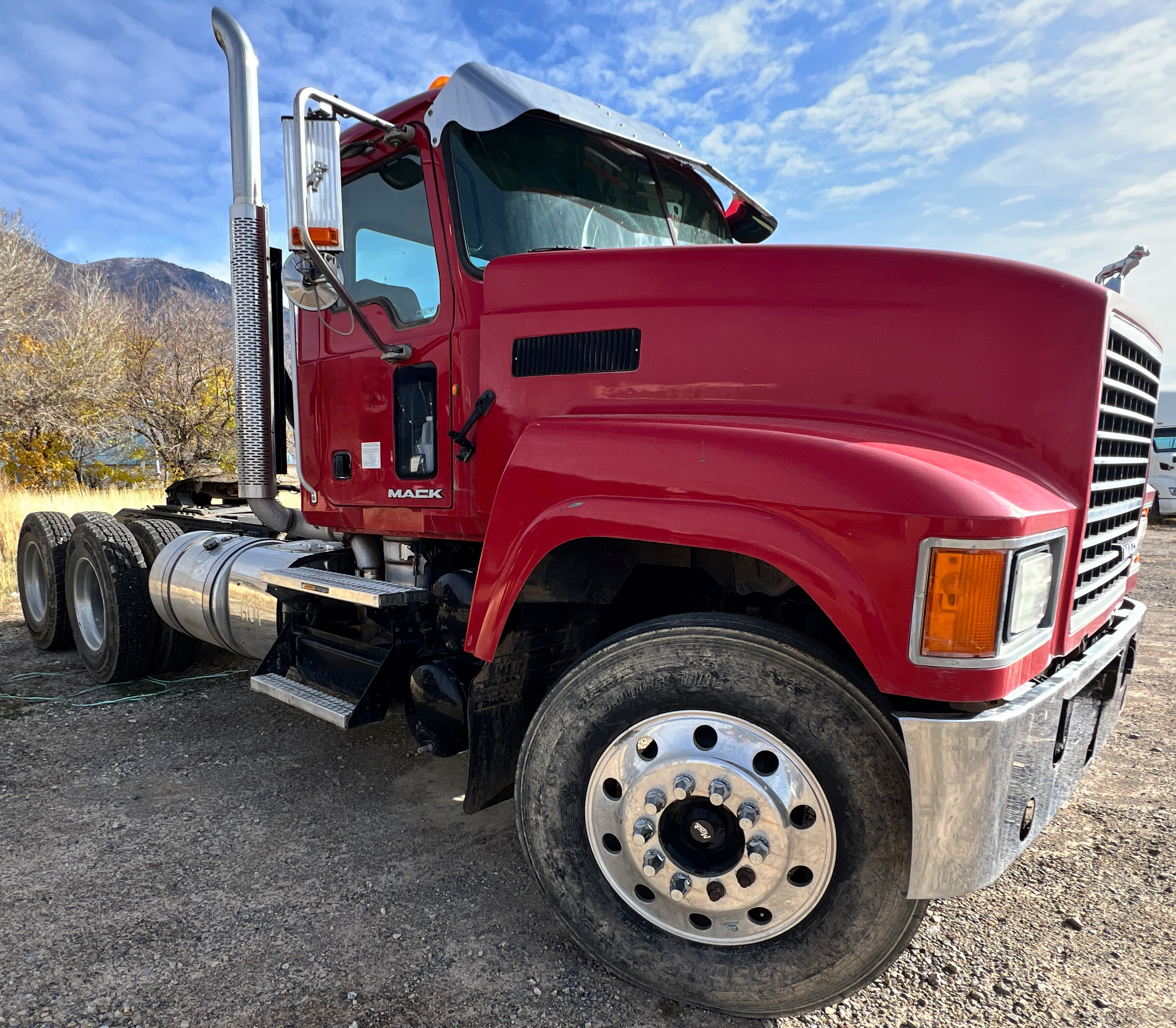 2012 MACK Pinnacle CHU613 - view 9 of 30