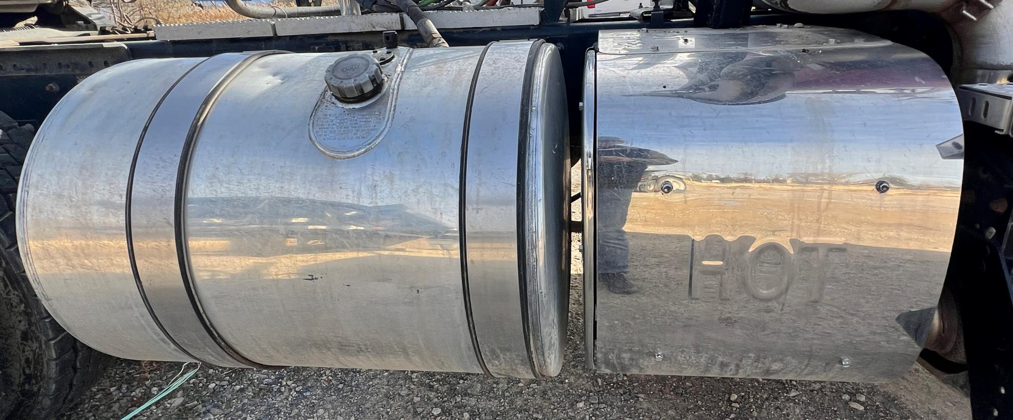 2012 MACK Pinnacle CHU613 - view 19 of 30