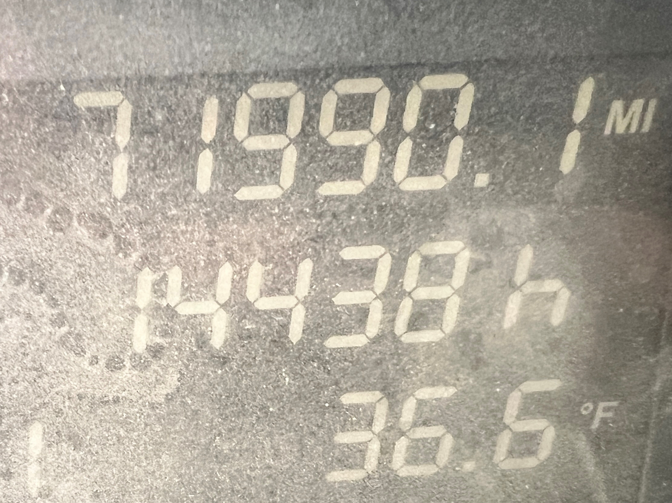 2012 MACK Pinnacle CHU613 - view 17 of 30