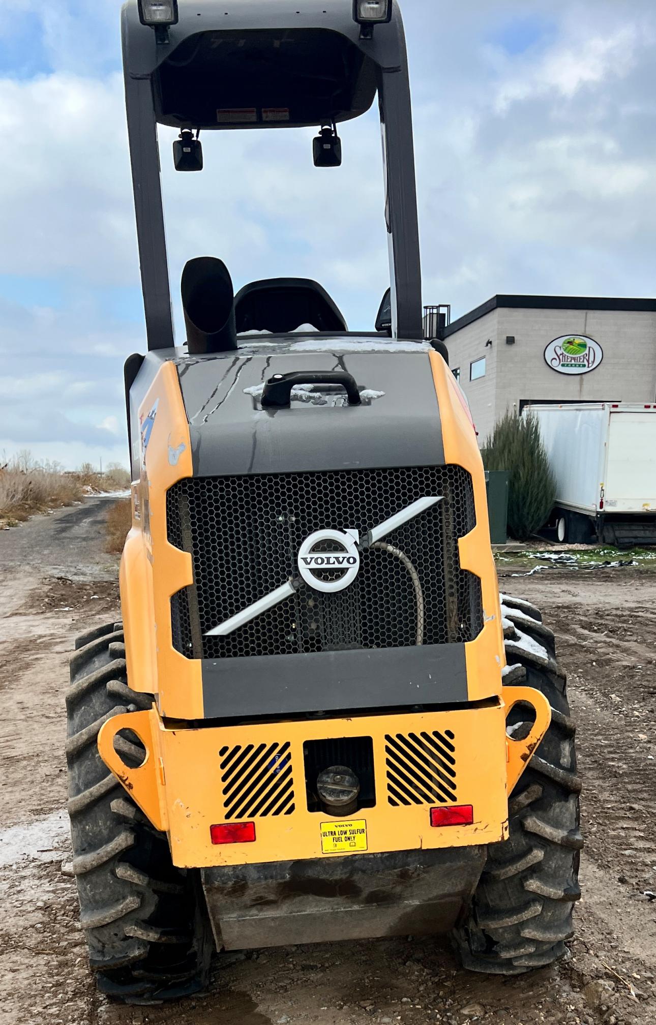 2019 VOLVO SD45d - view 4 of 27