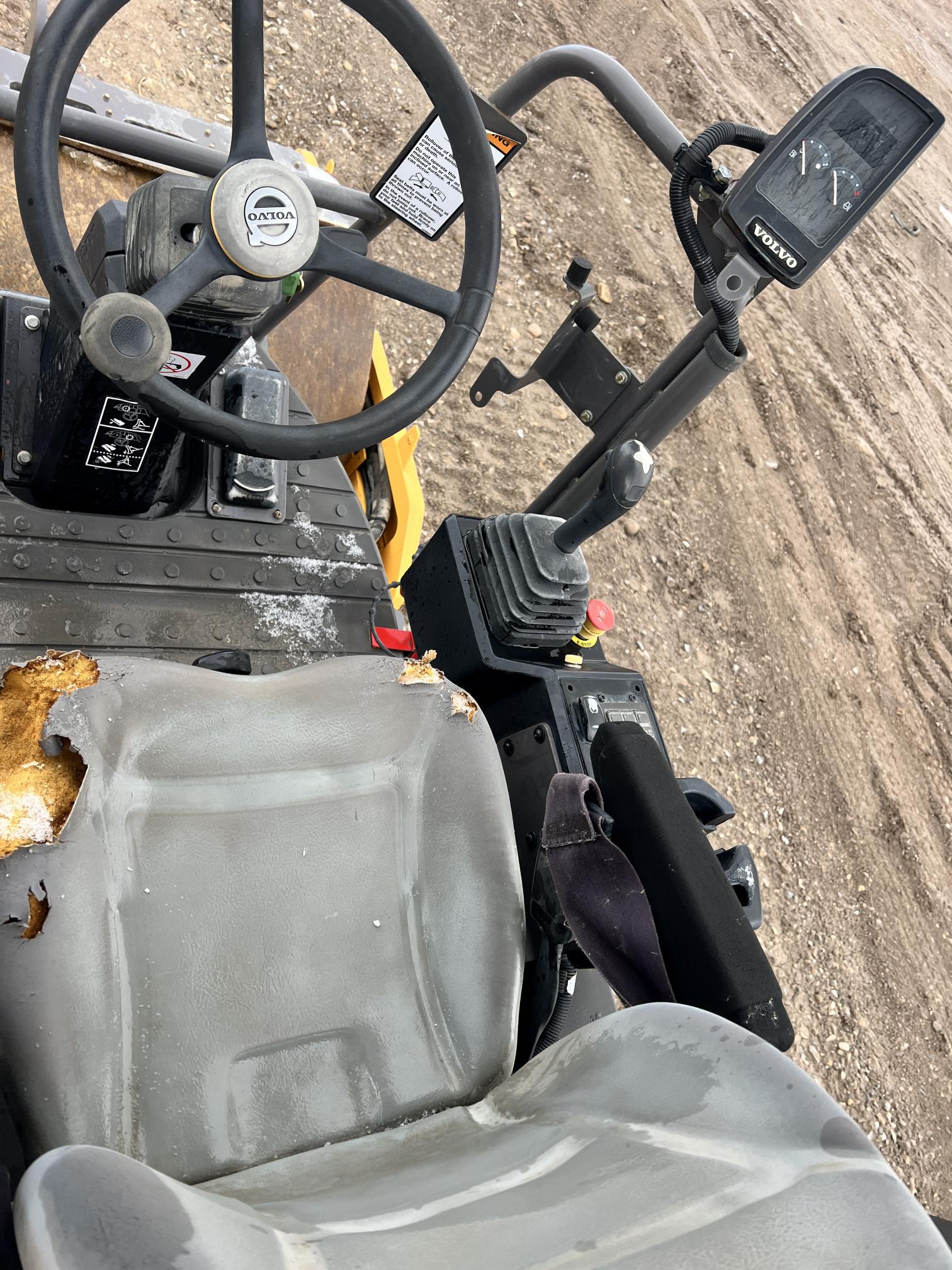 2019 VOLVO SD45d - view 9 of 27