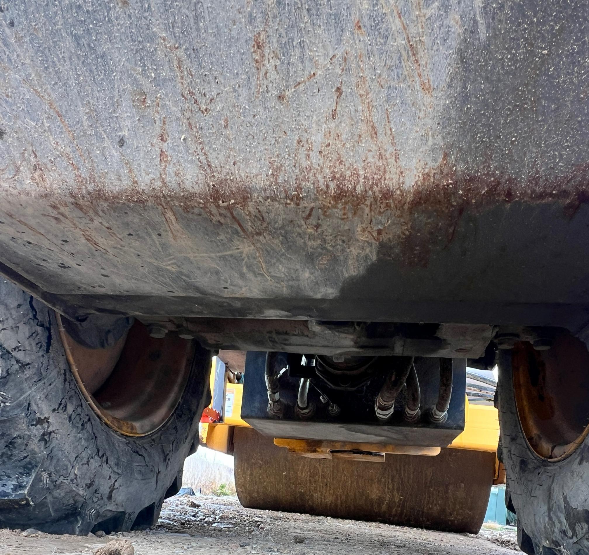 2019 VOLVO SD45d - view 19 of 27