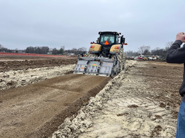 2017 FAE MTM-225 - view 2 of 12