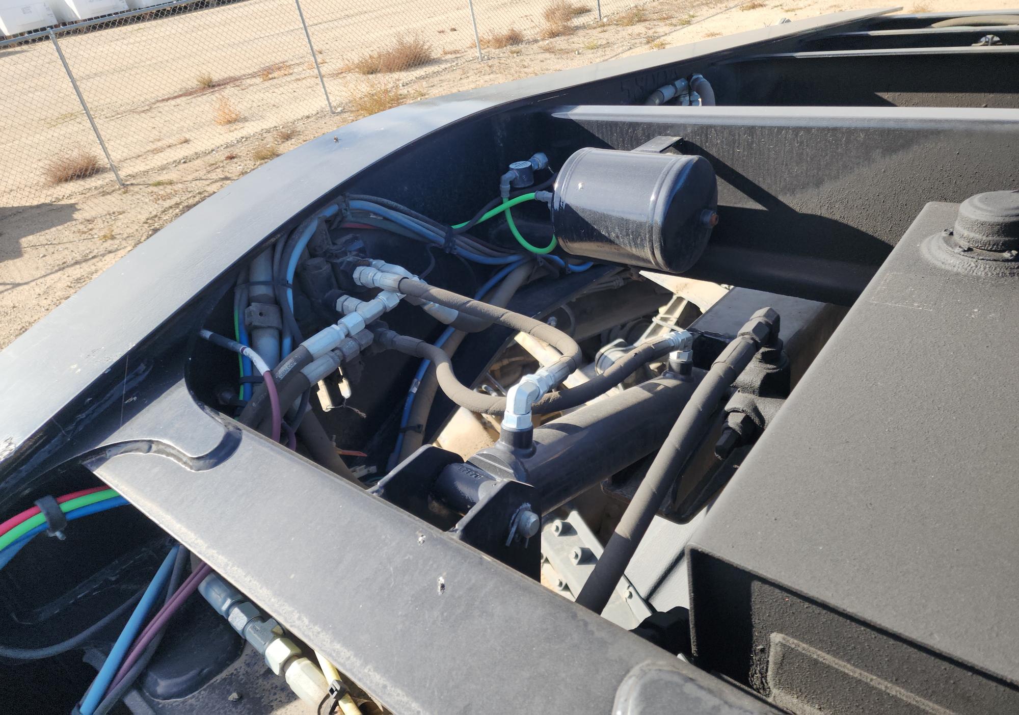 2021 TRAIL KING 53 - view 8 of 30