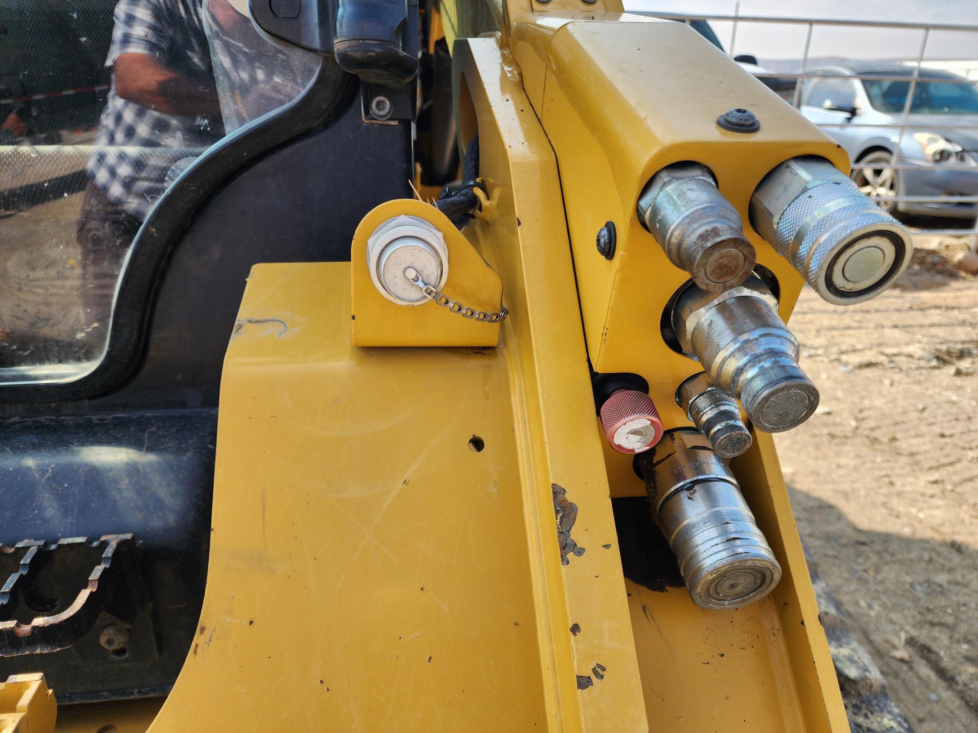 2020 CATERPILLAR 299D3 XE - view 15 of 27