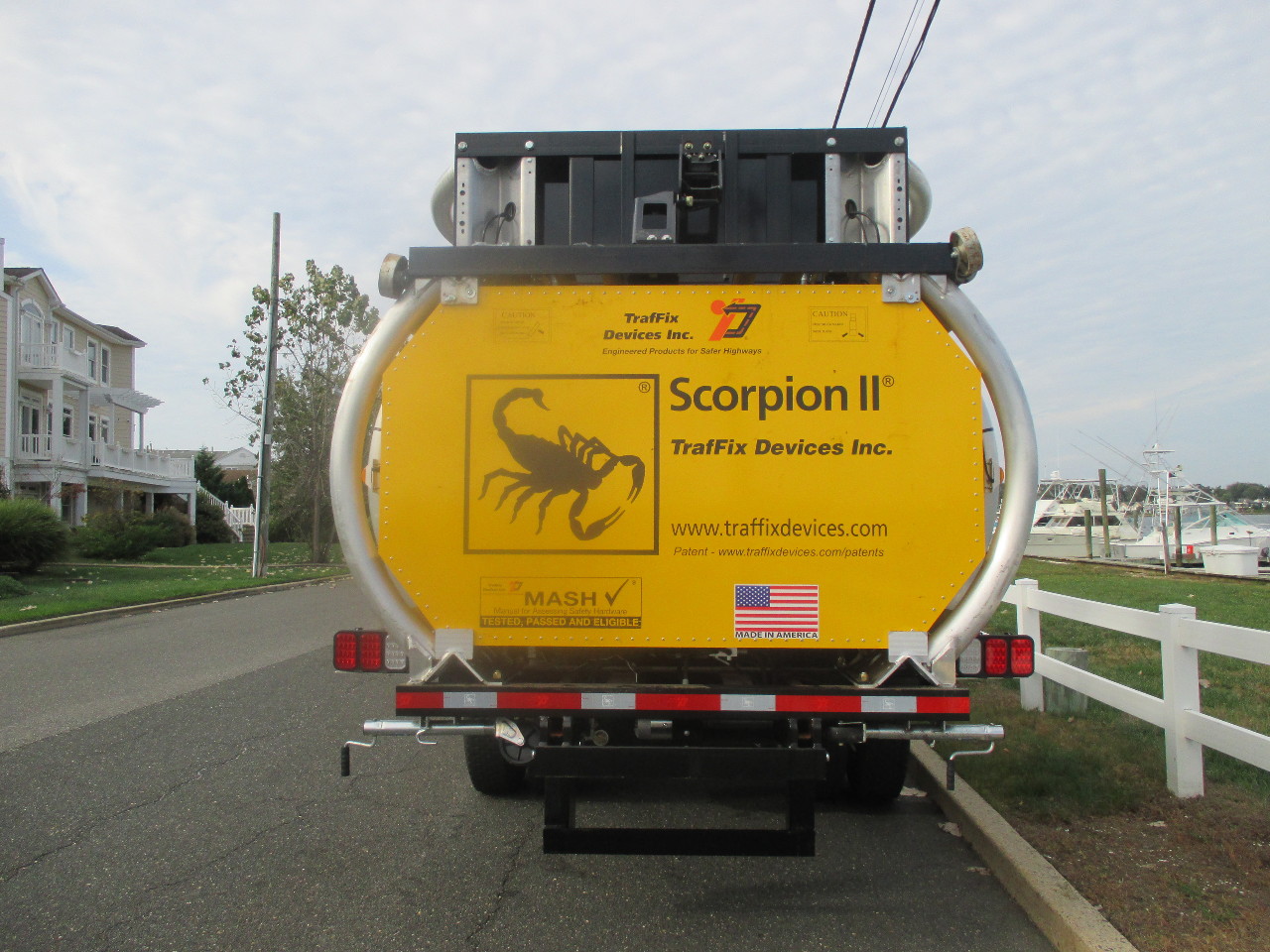 2017 INTERNATIONAL 4300 Attenuator - view 6 of 20