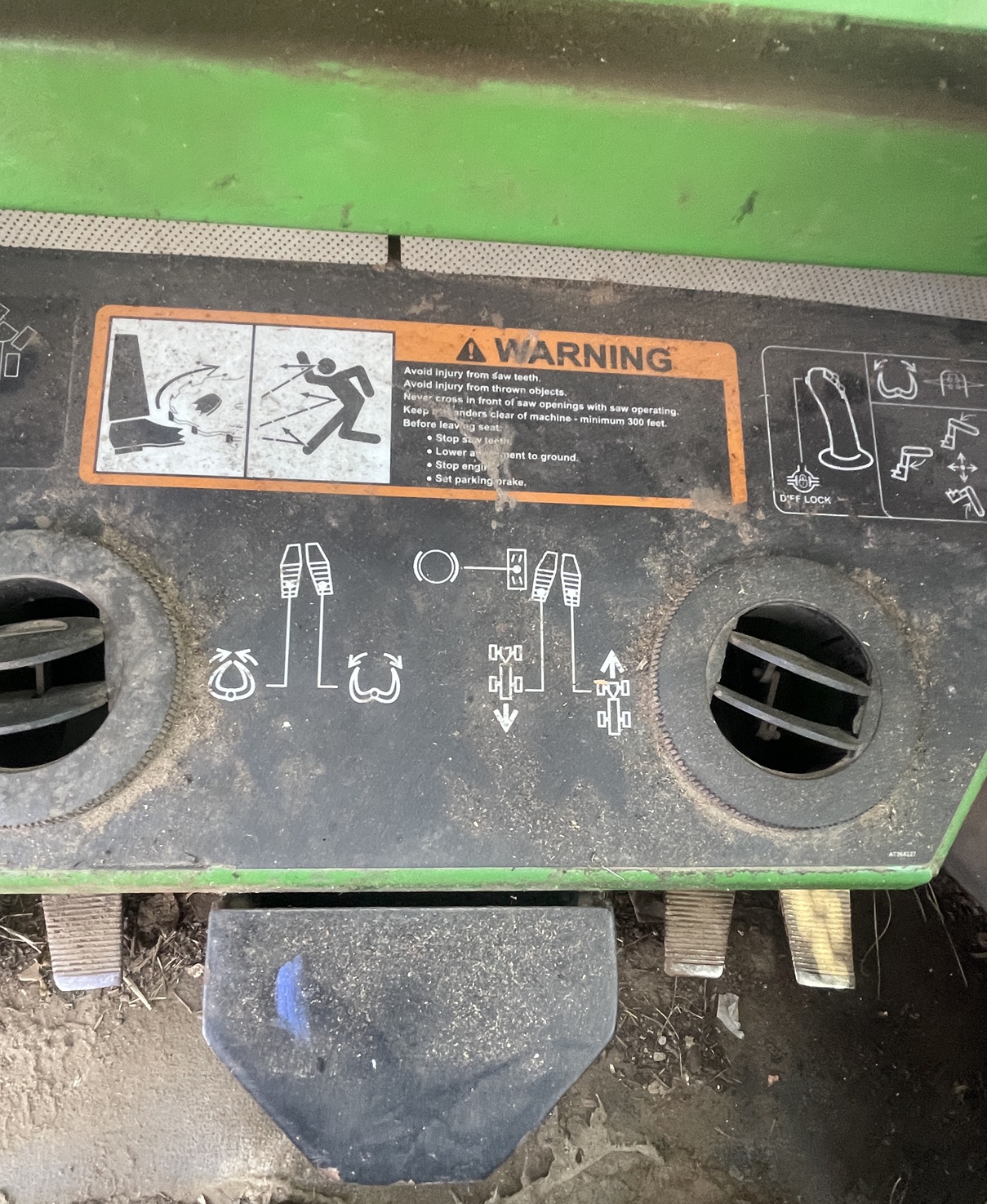 2017 DEERE 843K - view 3 of 4