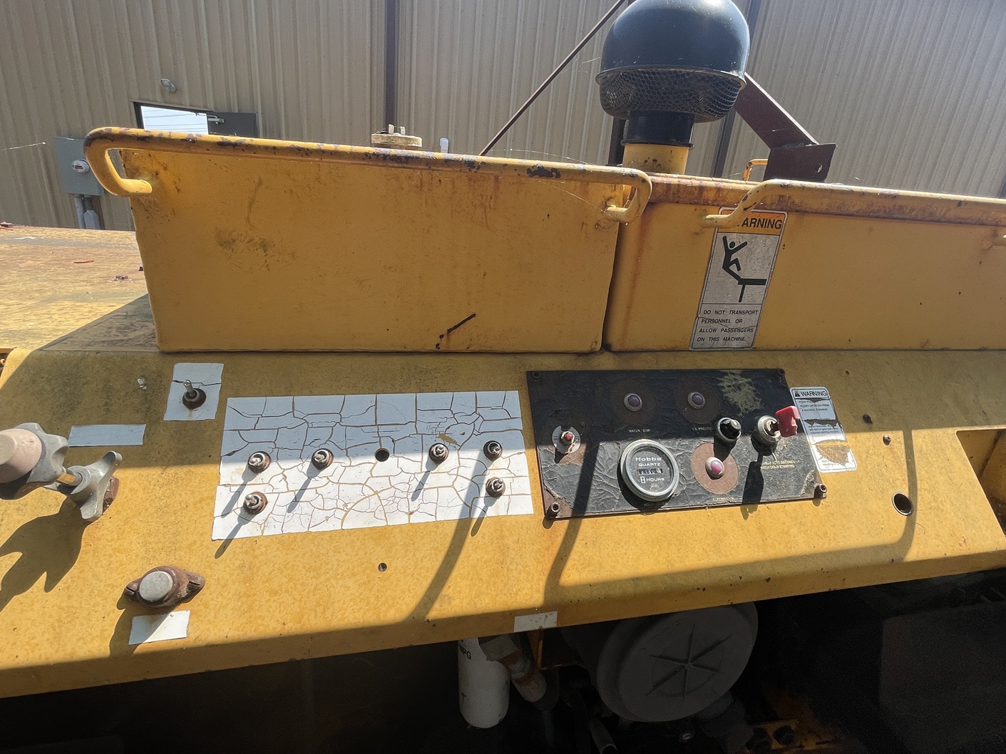 2001 BLAW-KNOX P875 Paver - view 5 of 20